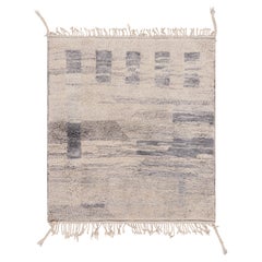 Alfombra marroquí Rug & Kilim en blanco y azul con motivos geométricos