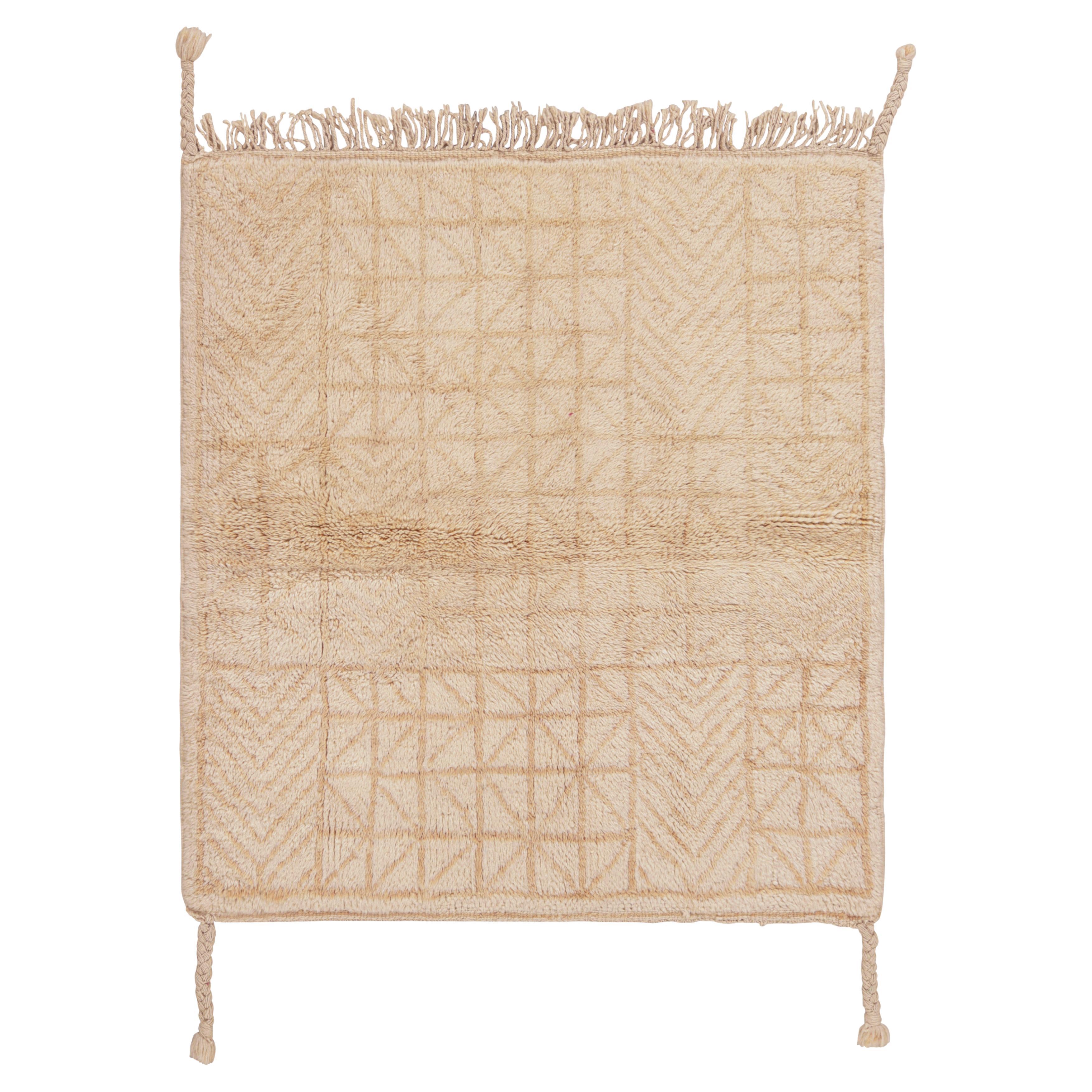 Rug & Kilim's Moroccan Square Rug with Beige-Brown Geometric Patterns (tapis carré marocain à motifs géométriques beige et marron)