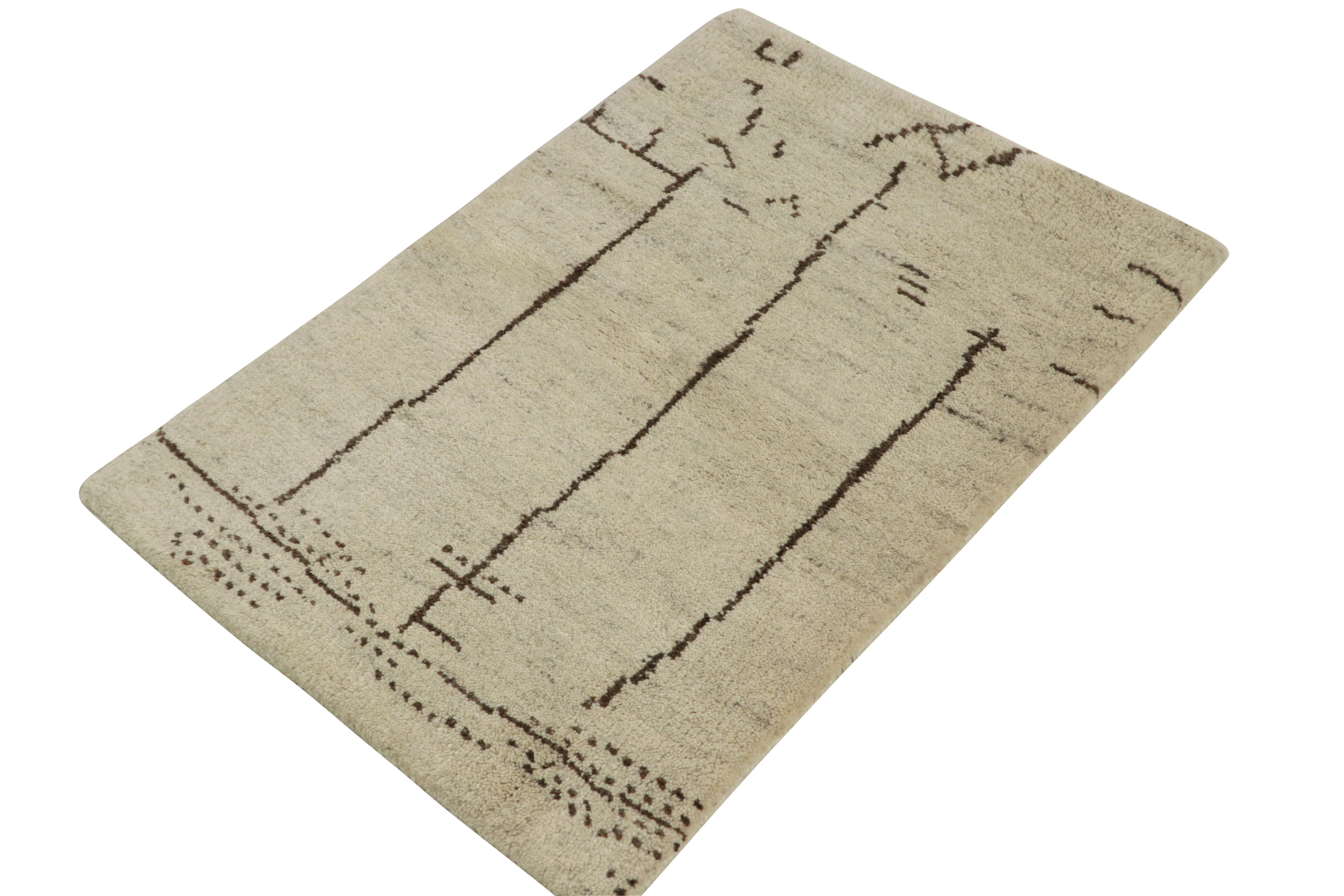 Modern Rug & Kilim's Moroccan Style Contemporary Rug in Beige & Brown For Sale