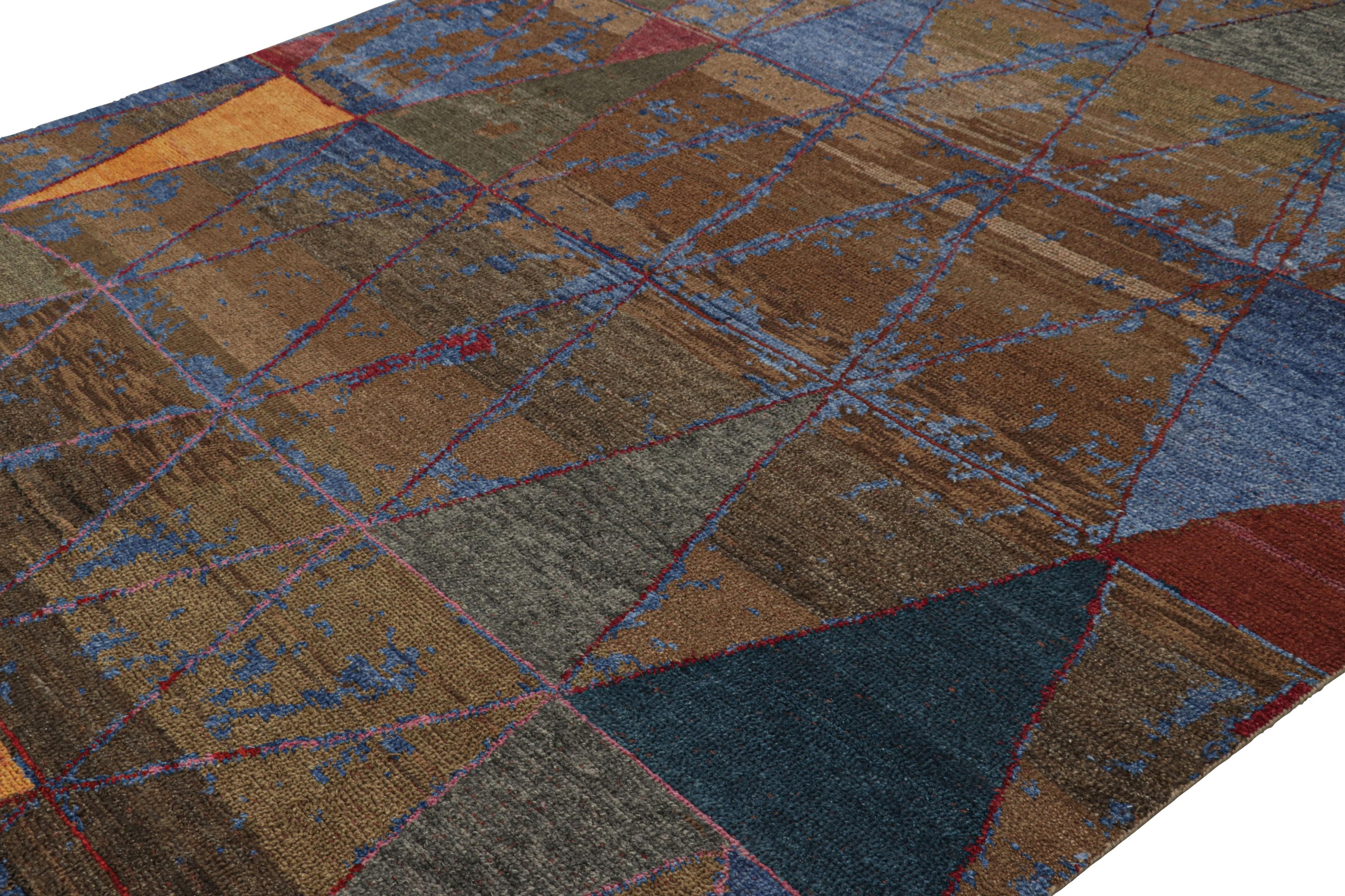 Dieser 8x11 große Teppich im zeitgenössischen marokkanischen Stil von Rug & Kilim ist aus handgeknüpfter Wolle gefertigt und zeigt geometrische Rautenmuster, die von den primitiven Webtraditionen der Berber inspiriert sind.  

Über das Design: