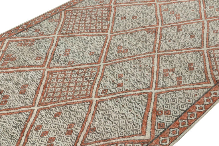Rug and Kilim’s Moroccan Style Rug in Auburn Red and Gray Diamond