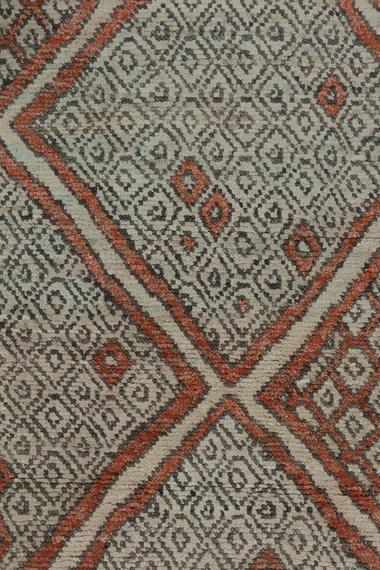 Rug & Kilim’s Moroccan Style Rug in Auburn Red and Gray Diamond Patterns In New Condition For Sale In Long Island City, NY