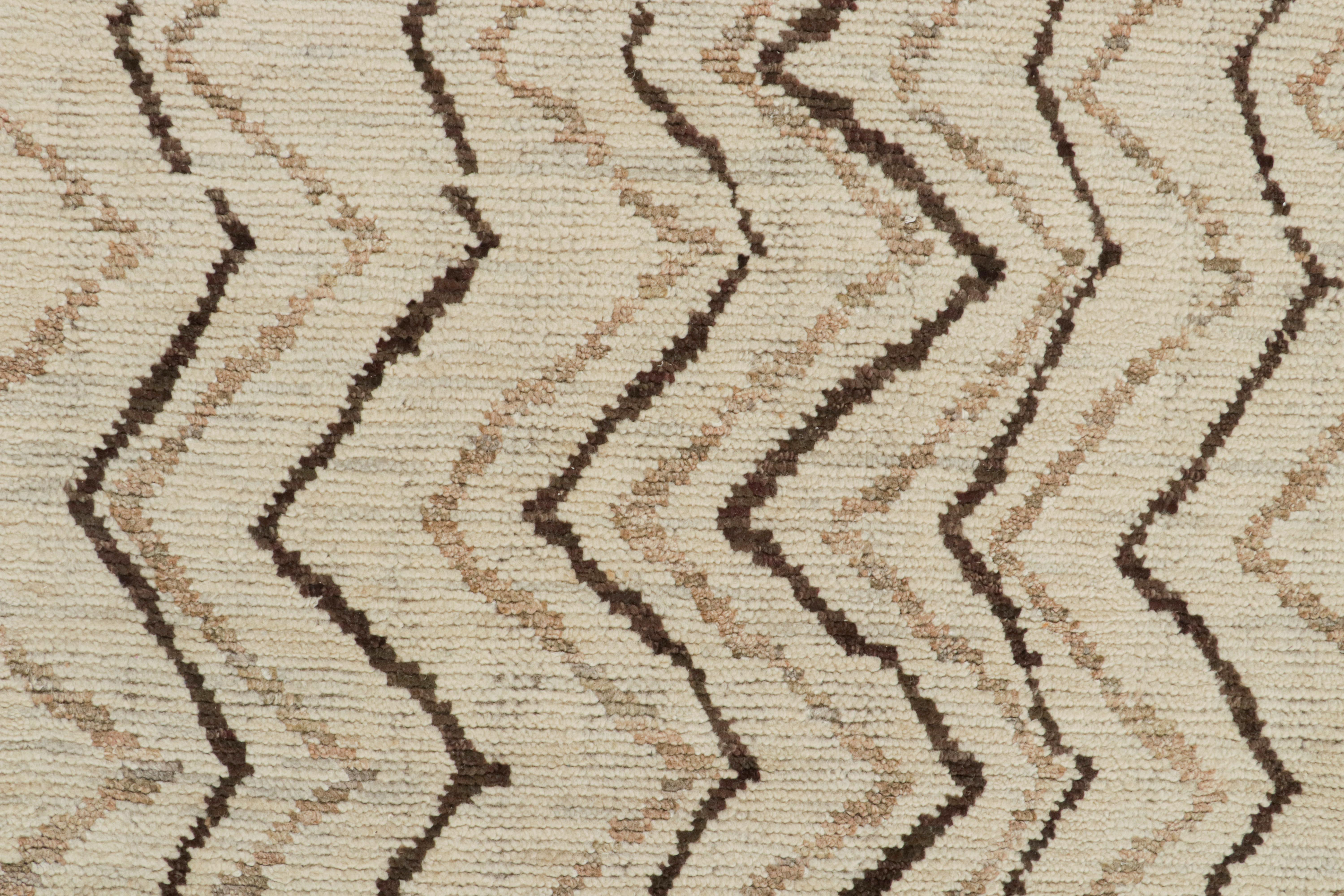 Rug & Kilim’s Moroccan Style Rug in Beige-Brown and Gold Geometric Patterns In New Condition For Sale In Long Island City, NY