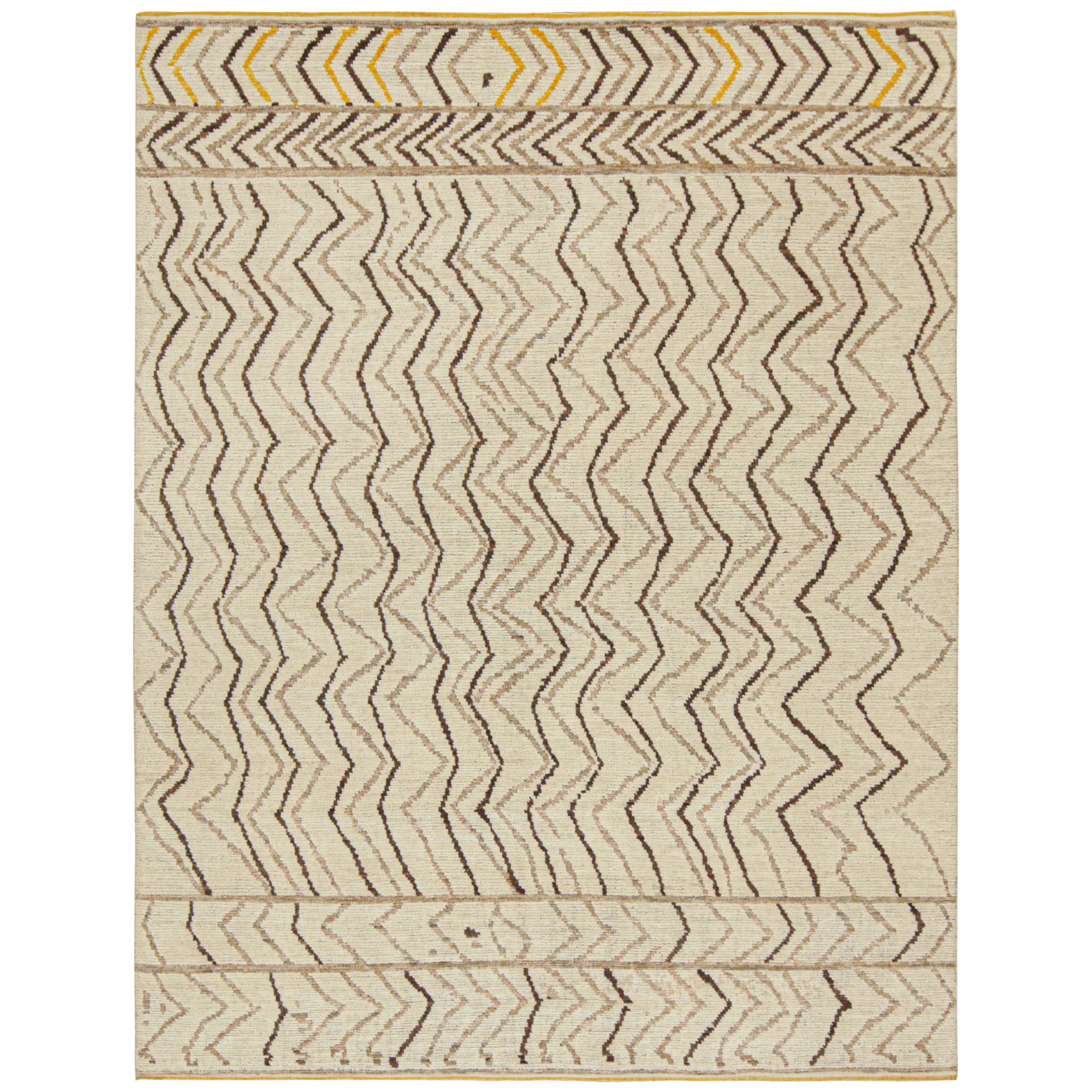Tappeto in stile marocchino Rug & Kilim con motivi geometrici beige-marrone e oro