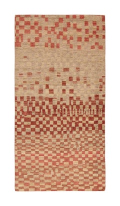 Rug & Kilim's Marokkanischer Teppich in Beige-Braun und Rot Geometrisch gemustert