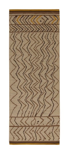 Tapis et tapis de style marocain de Kilim en chevrons beige-marron avec accents dorés