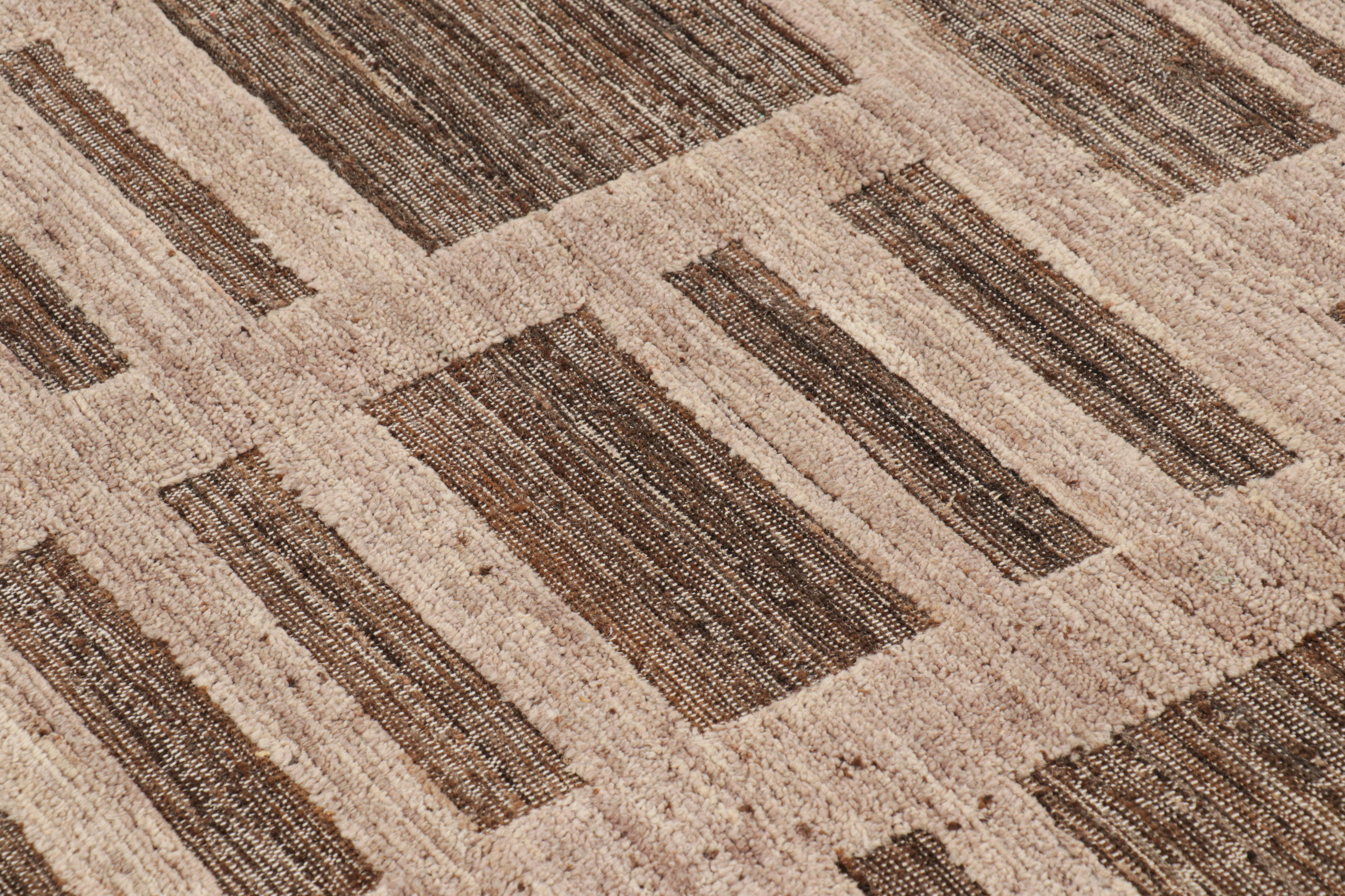 Rug & Kilim’s Moroccan Style Rug in Beige-Brown with Geometric Patterns In New Condition For Sale In Long Island City, NY