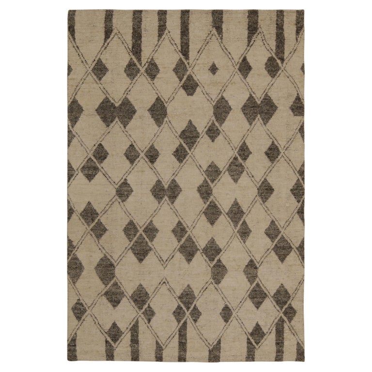 Rug and Kilim’s Moroccan Style Rug in Beige with Grey Diamond Patterns ...