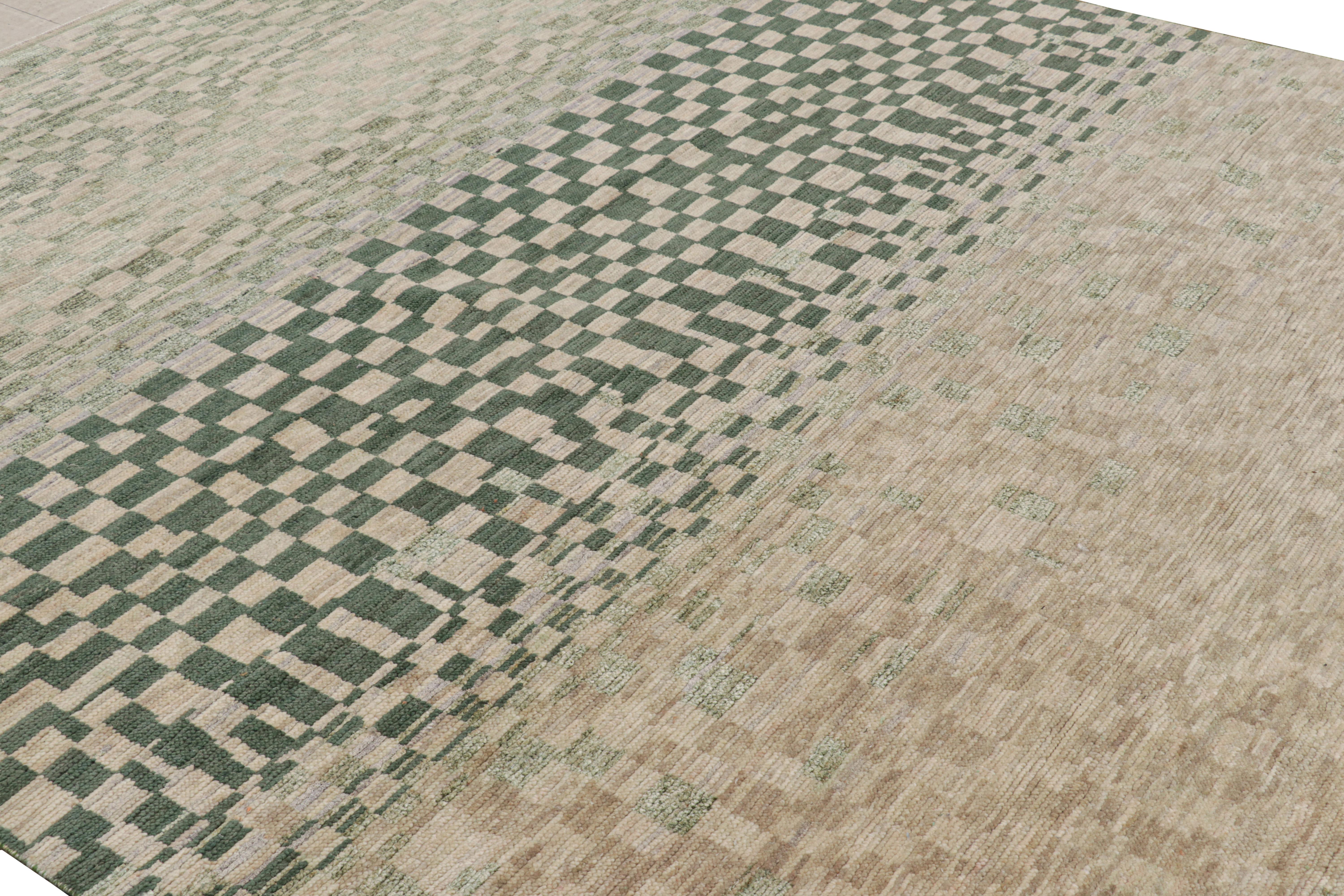 Anudada a mano en lana y seda, esta alfombra contemporánea de 8x10 de Rug & Kilim presenta motivos geométricos con un moderno aspecto abstracto, inspirados en los primitivistas diseños tribales bereberes. 

Sobre el diseño: 

Un pelo rico y