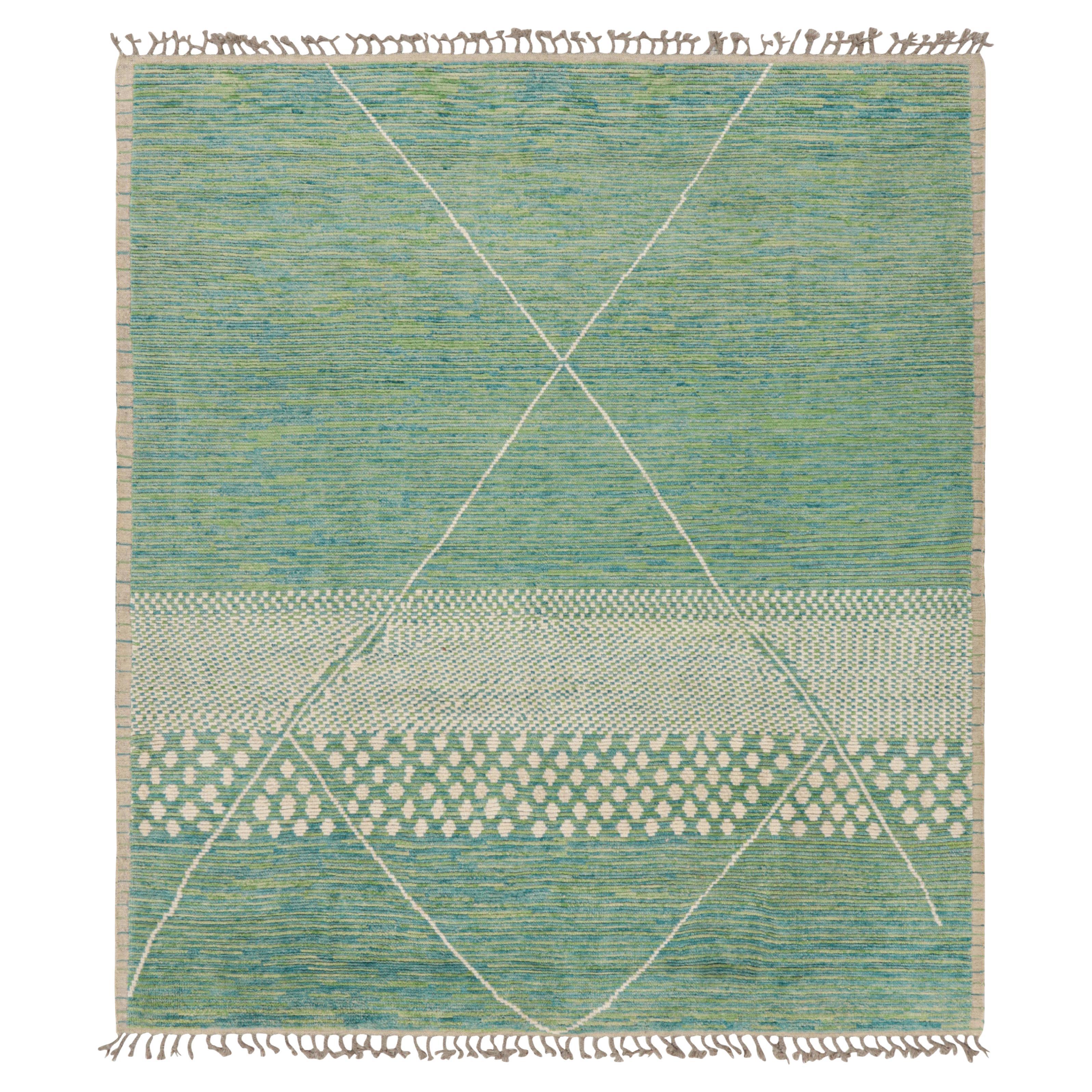 Alfombra marroquí Rug & Kilim con motivos geométricos en azul, verde y beige
