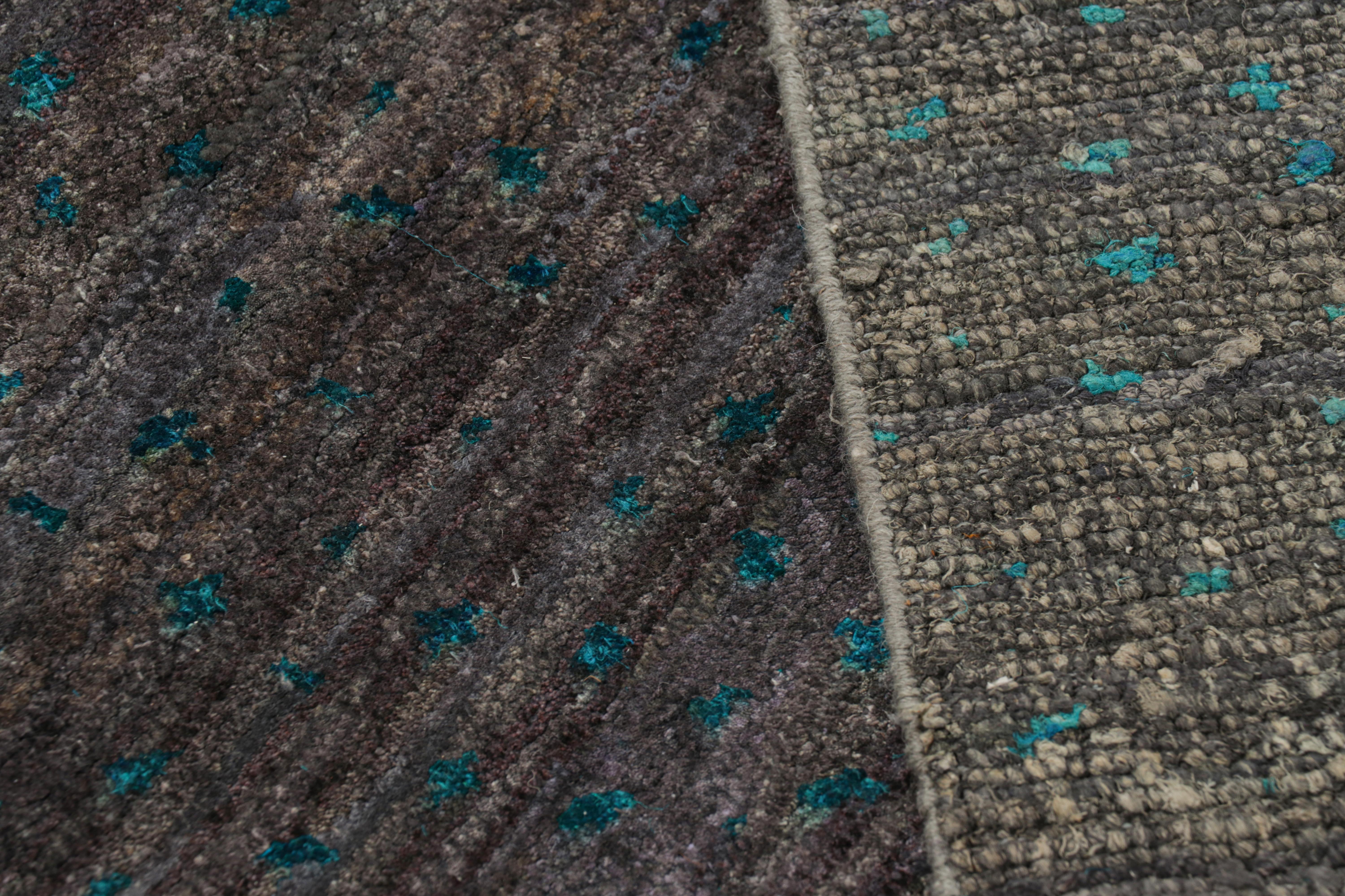 Lana Tappeto in stile marocchino Rug & Kilim in grigio con motivi blu all over in vendita