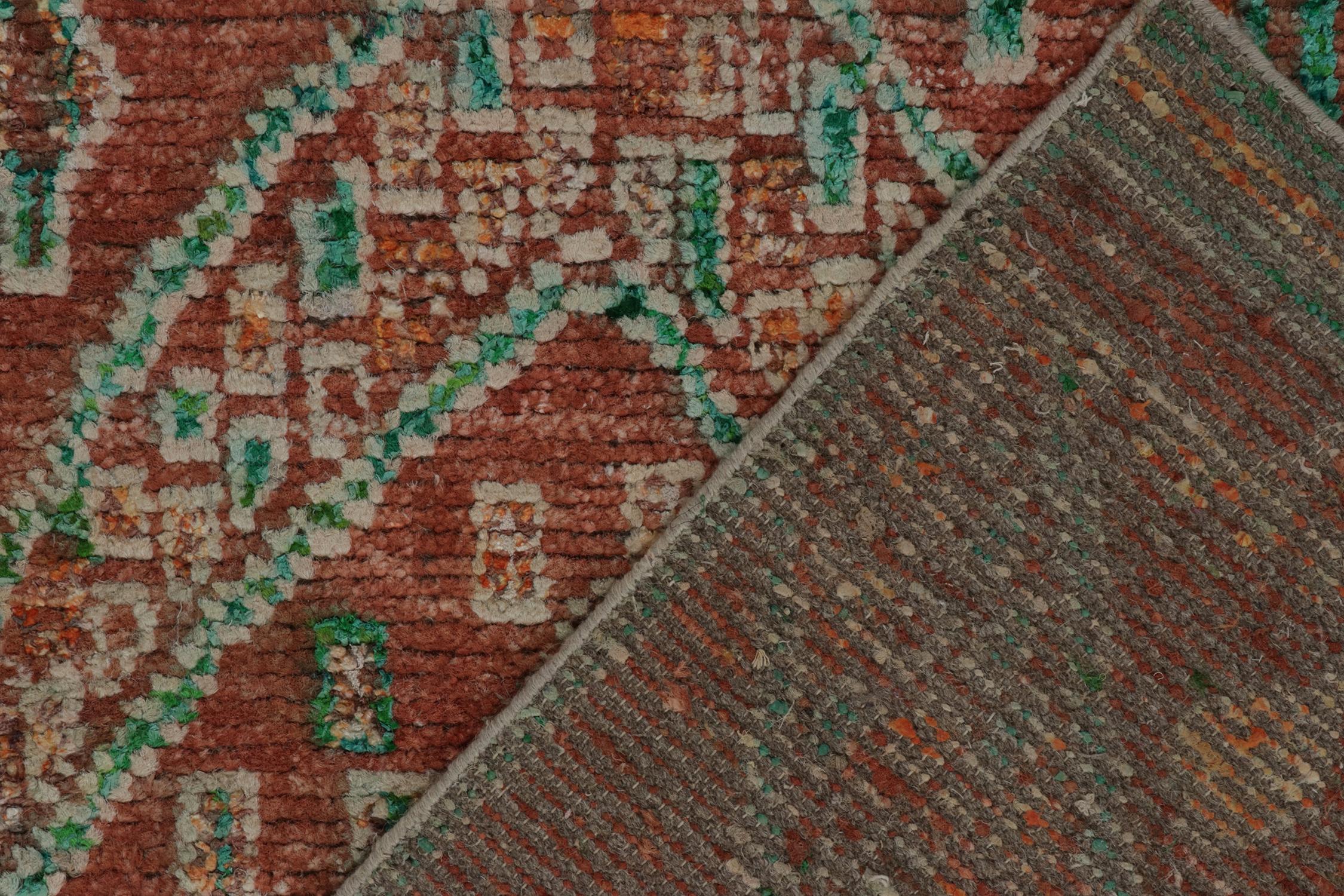 XXIe siècle et contemporain Tapis et tapis de style marocain de Kilim à motif géométrique rouge rouille et vert en vente