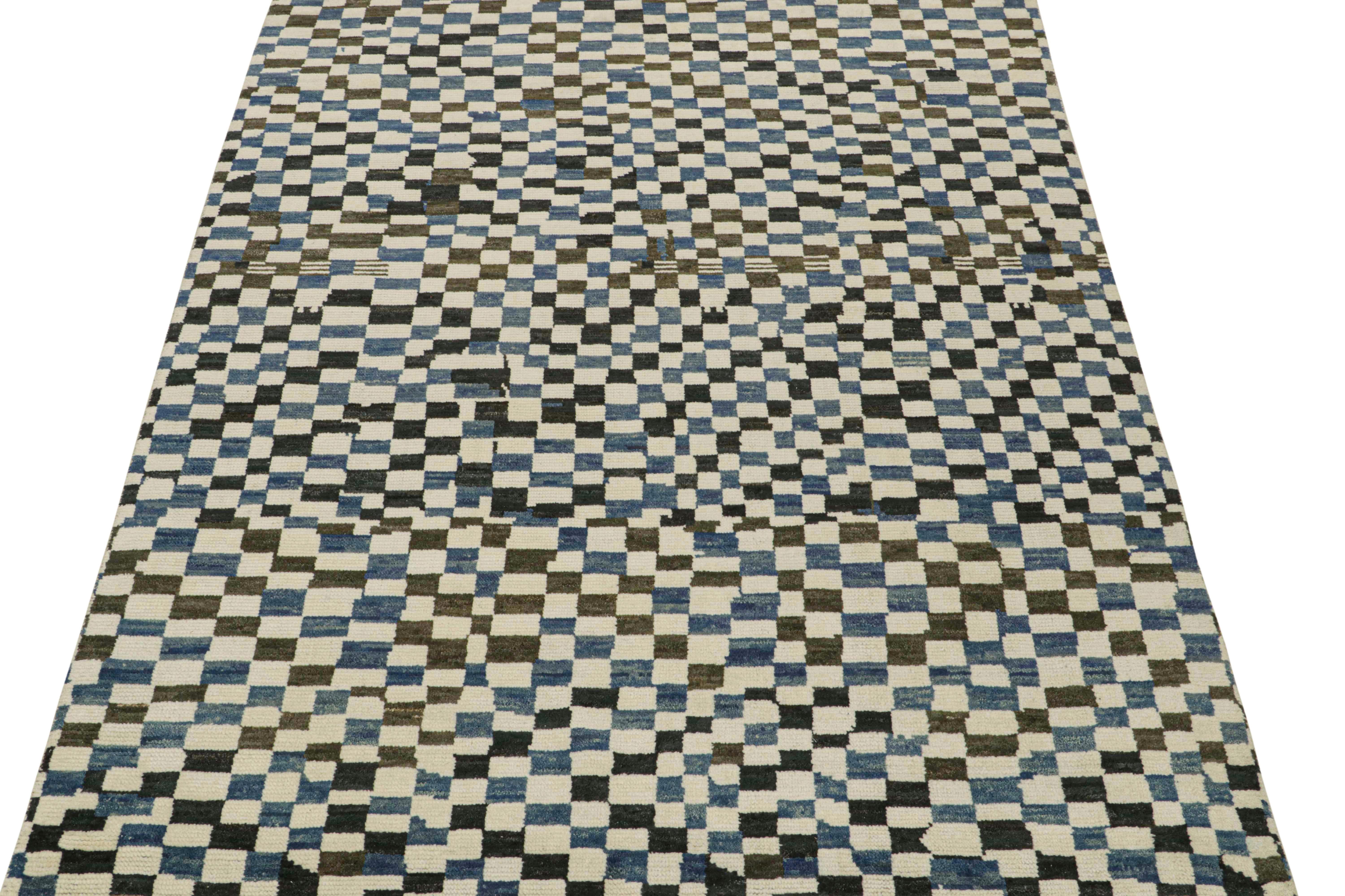 Esta alfombra de 8x11 es una nueva incorporación a la colección de alfombras marroquíes de Rug & Kilim. Anudado a mano en lana, su diseño recupera la sensibilidad tribal clásica en una nueva calidad moderna.

Este diseño en concreto presenta