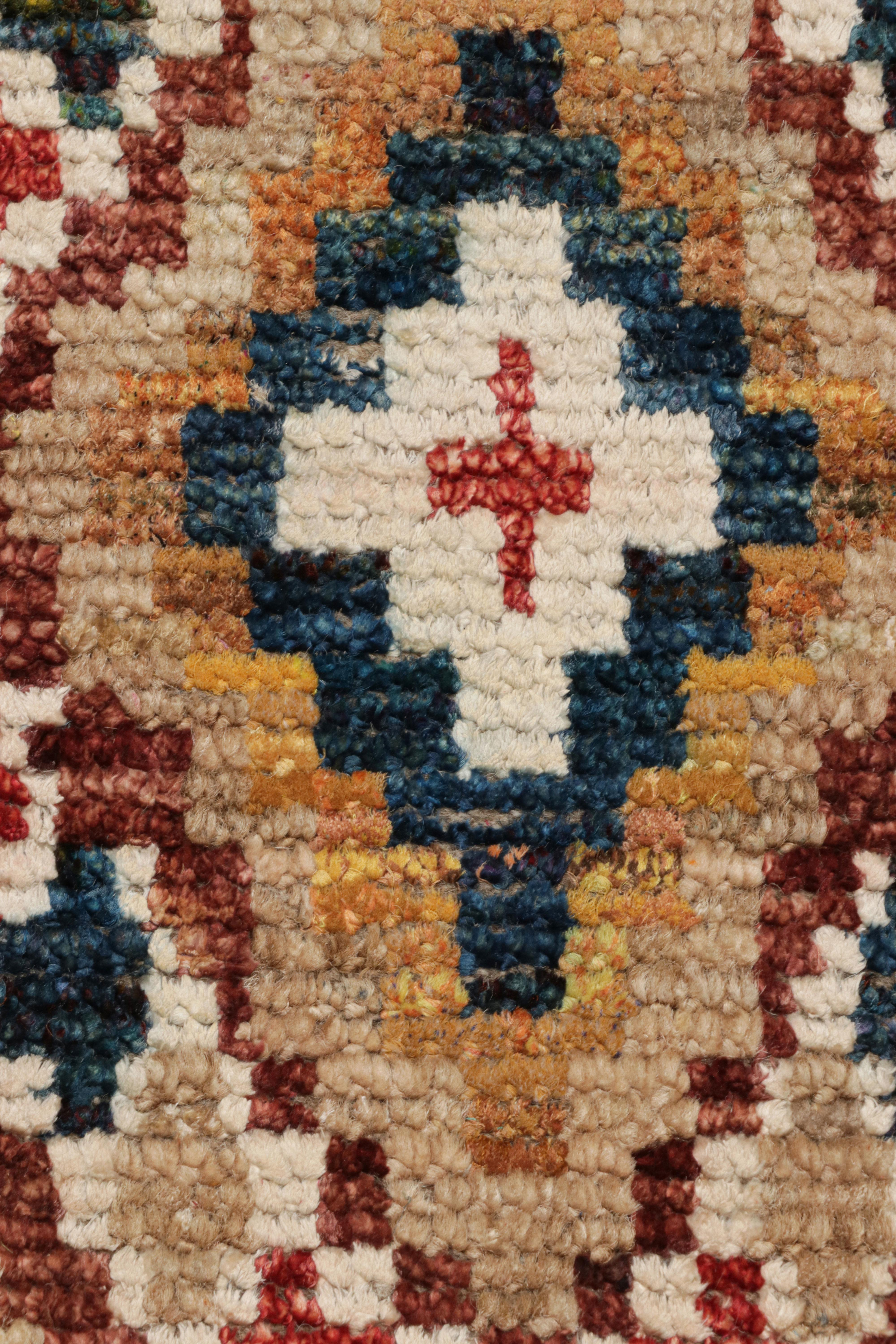 Rug & Kilim's Marokkanischer Teppich mit geometrischen Rautenmustern (Indisch) im Angebot