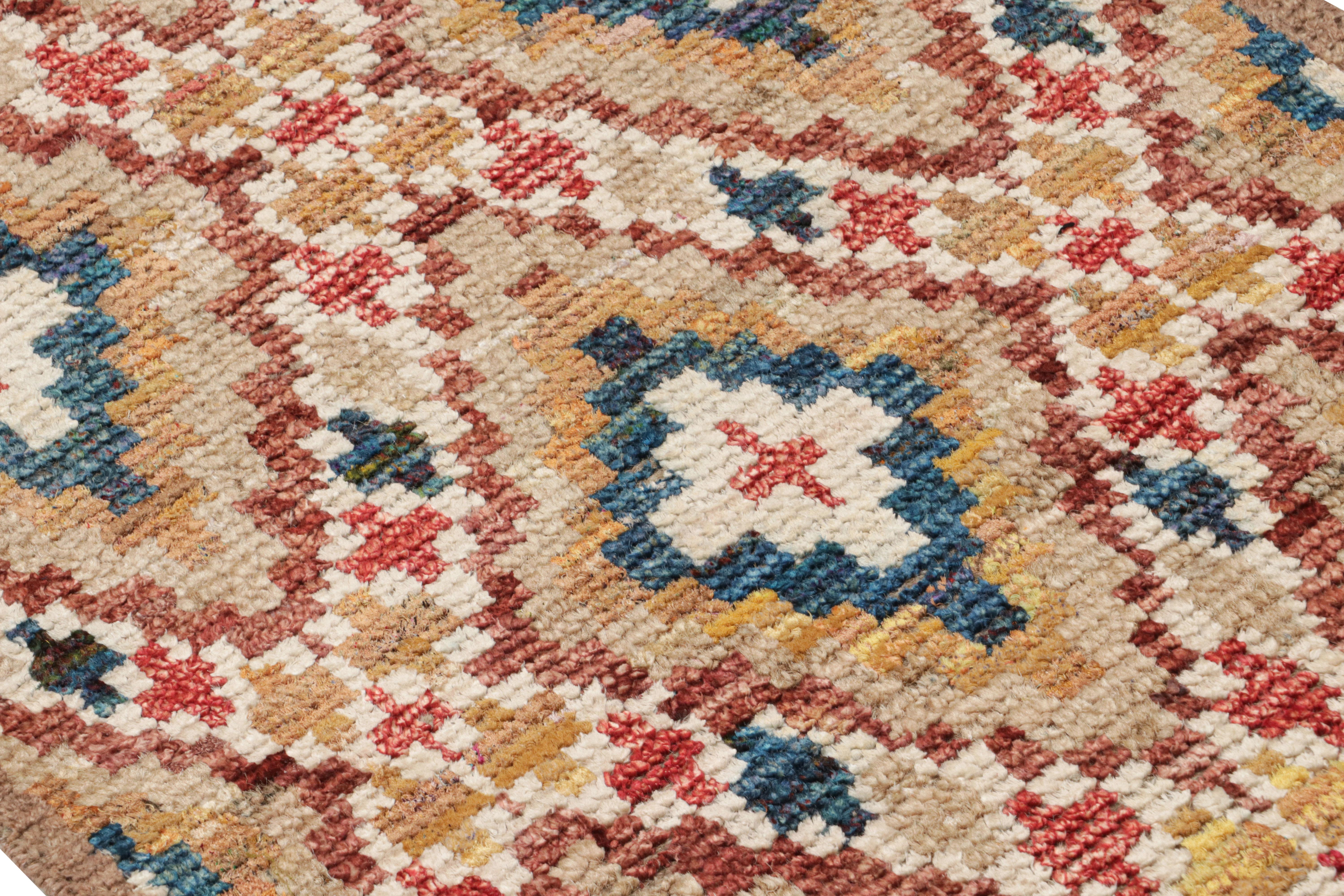 Rug & Kilim’s Moroccan Style Rug with Diamond Geometric Patterns In New Condition For Sale In Long Island City, NY