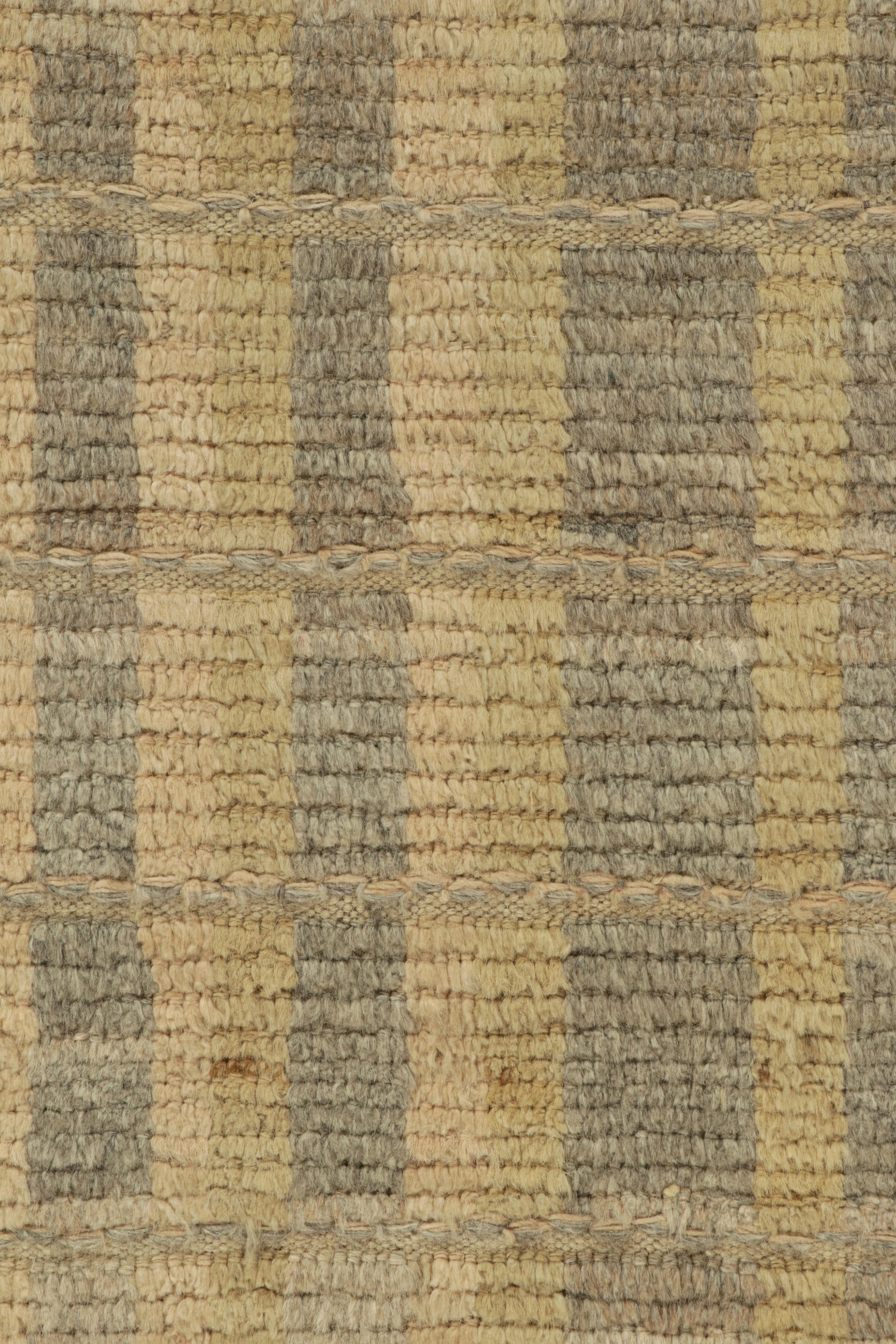 Rug & Kilim's Moroccan Style Runner in Beige-Brown Geometric Pattern In New Condition For Sale In Long Island City, NY