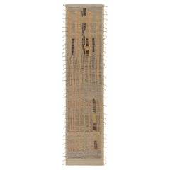 Runner in stile marocchino di Rug
Kilim con motivo tribale grigio, oro e pesca