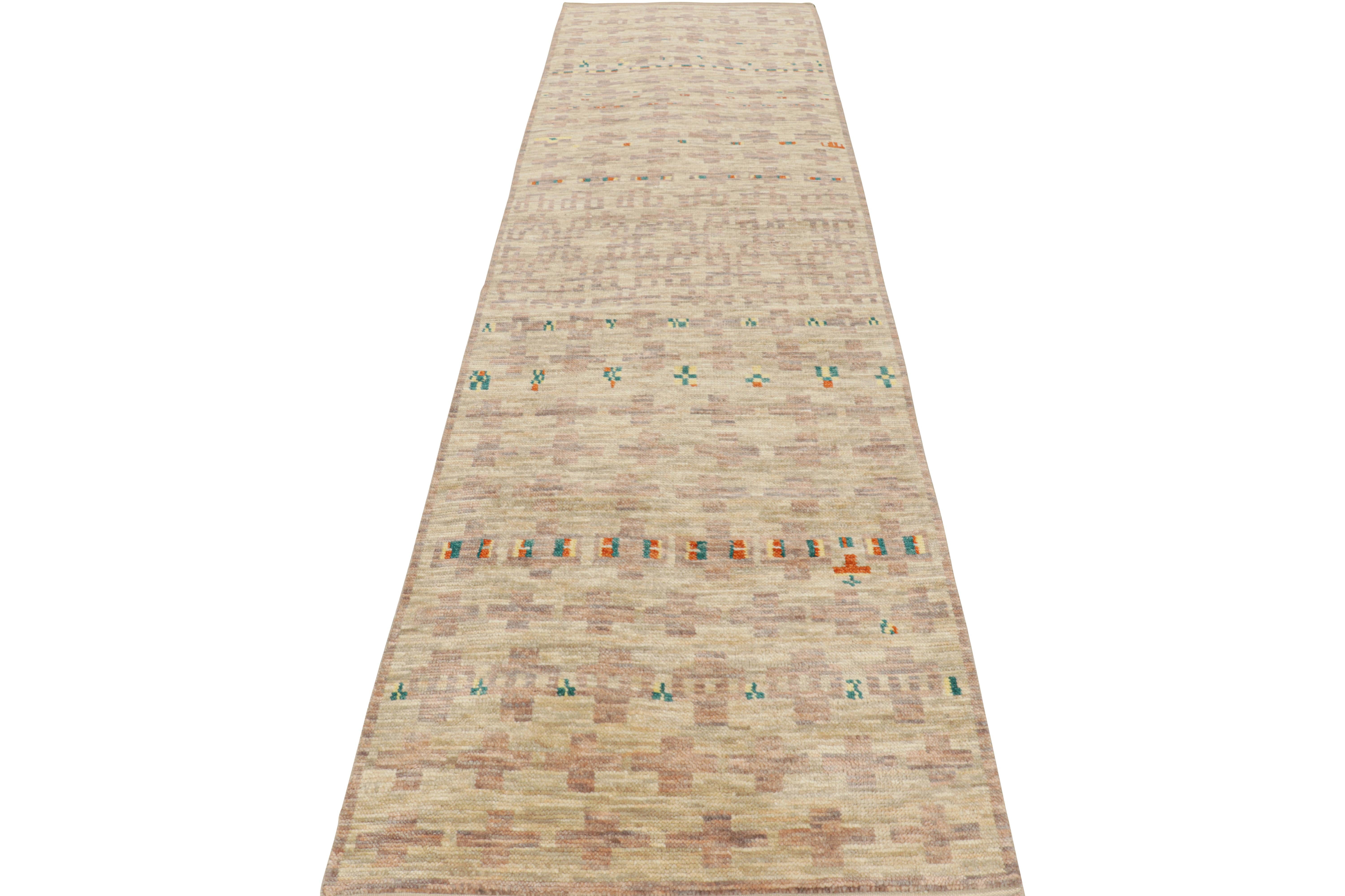 Hand-Knotted Rug & Kilim’s Moroccan Style Runner Rug in Beige with Geometric Pattern For Sale