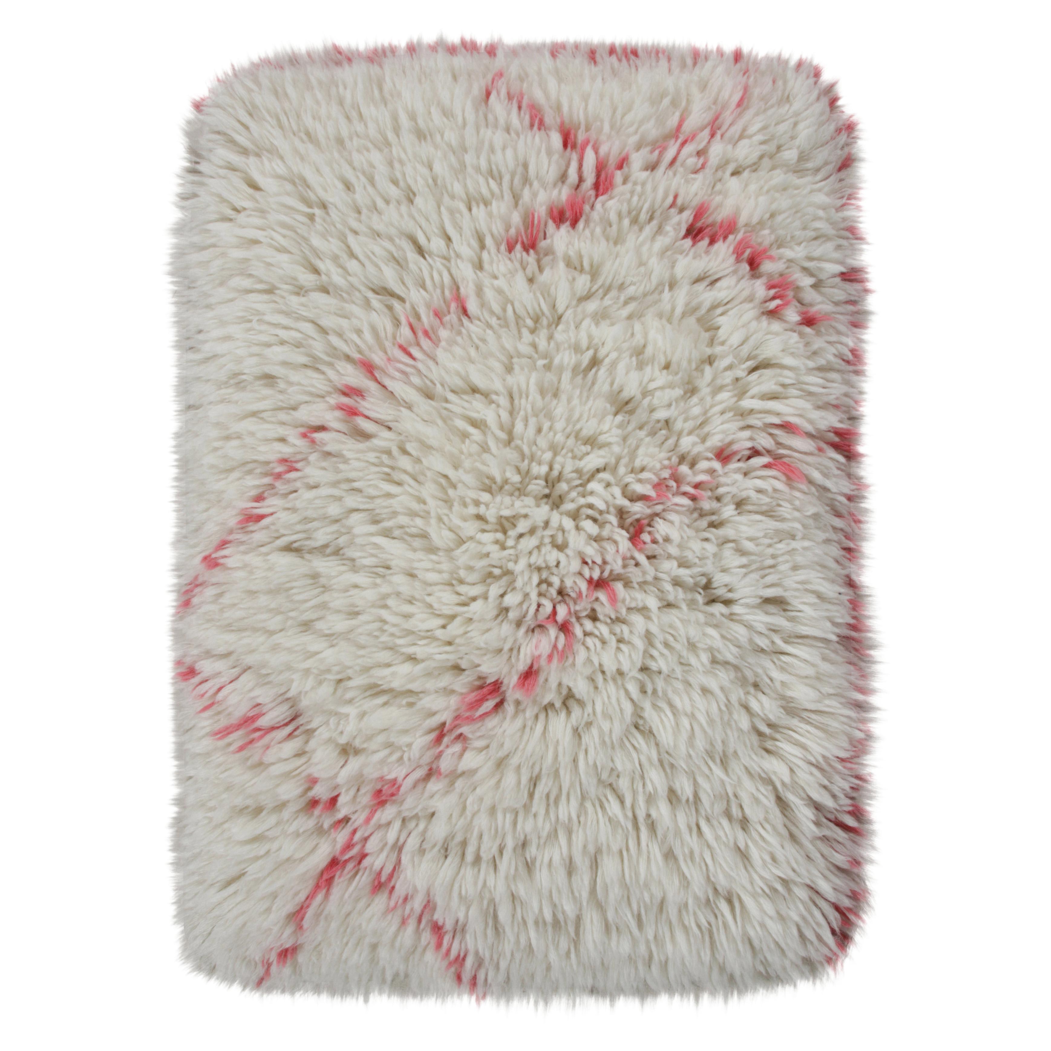 Rug & Kilim’s Moroccan Style Shag Accent Rug, White and Red Geometric Pattern For Sale