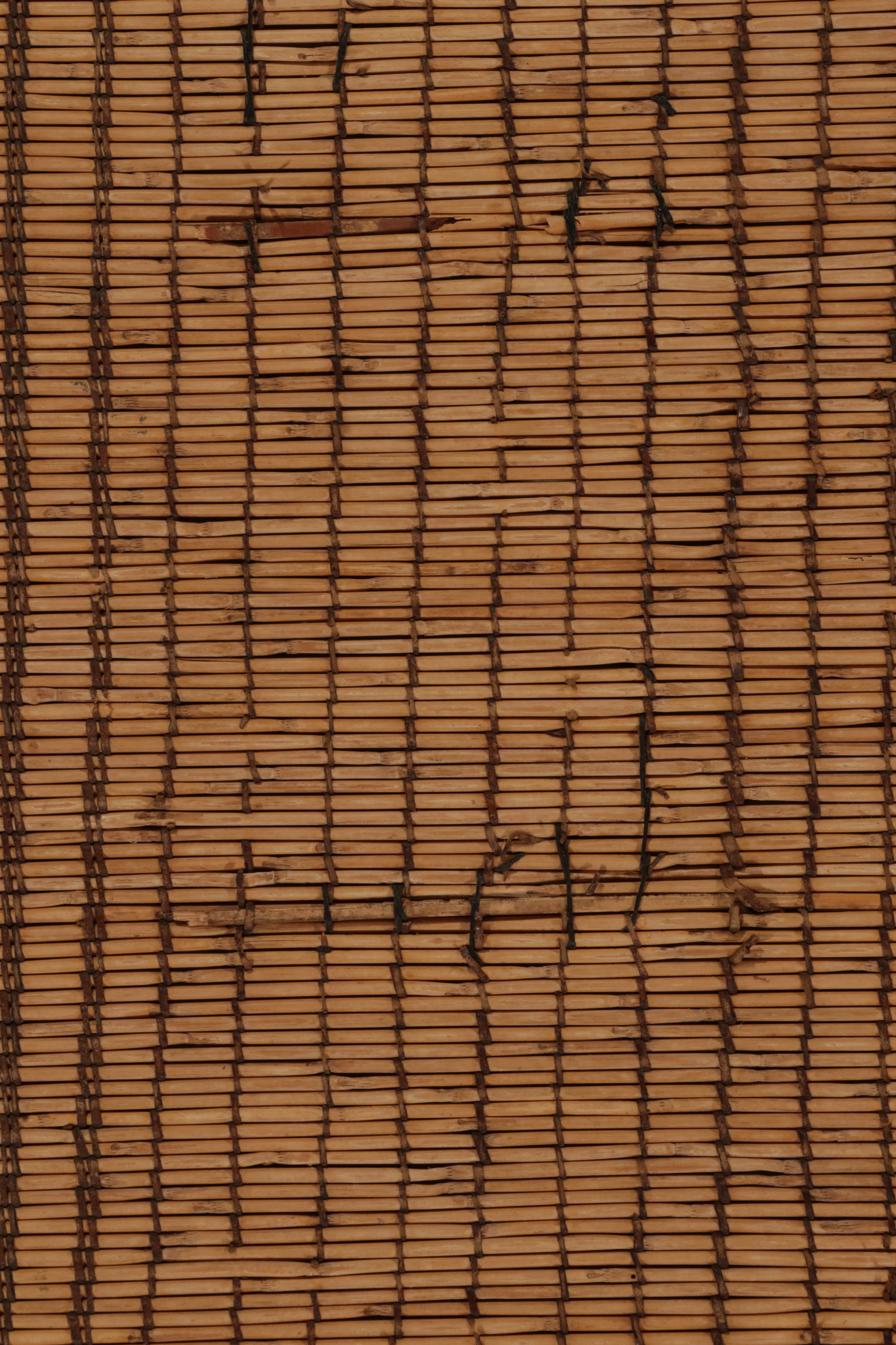 Reed Rug & Kilim’s Moroccan style Tuareg Mat Rug in Beige-Brown Natural Fibers For Sale