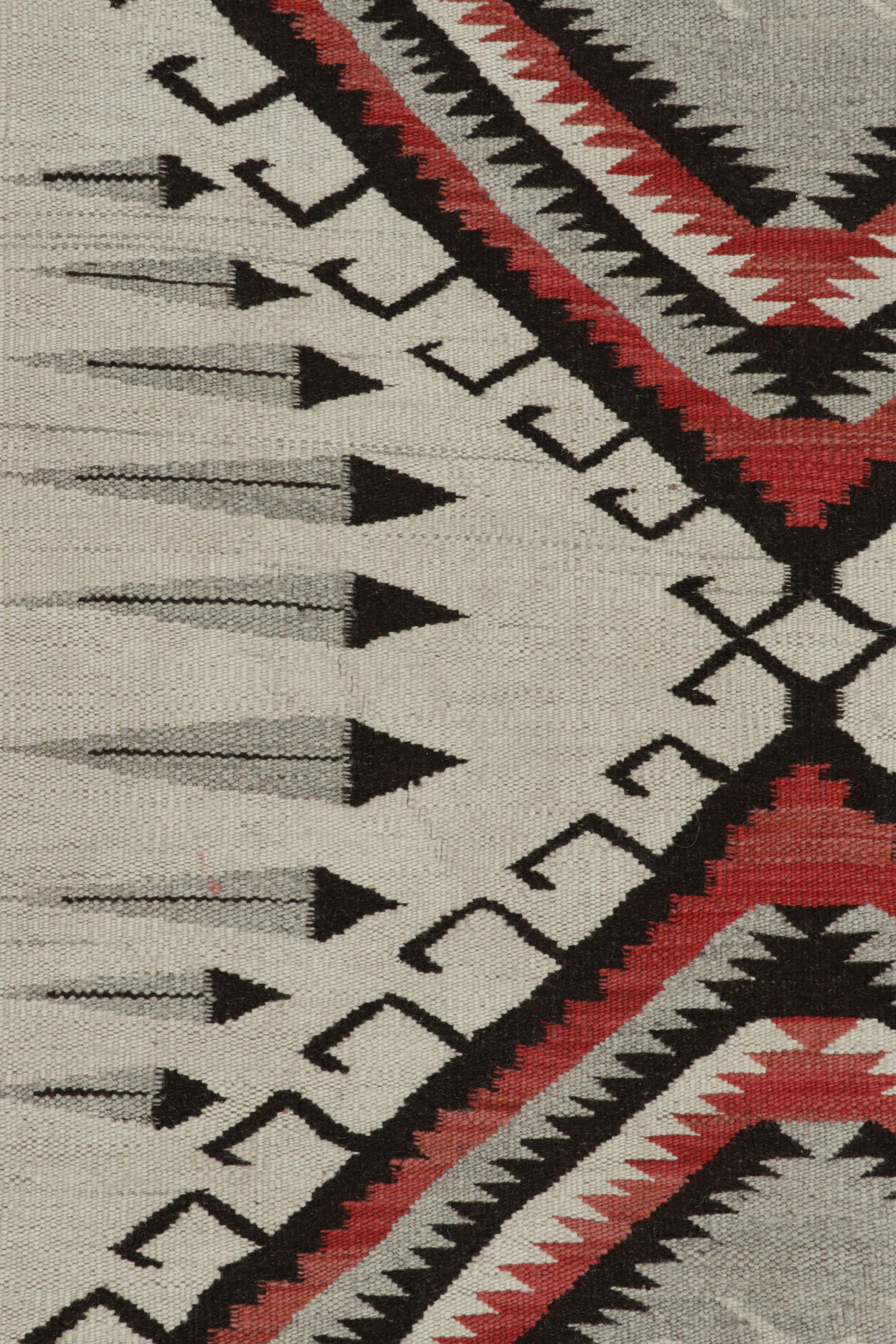 Contemporary Rug & Kilim’s Navajo Tribal Kilim Style Rug In Cream with Medallion Pattern For Sale