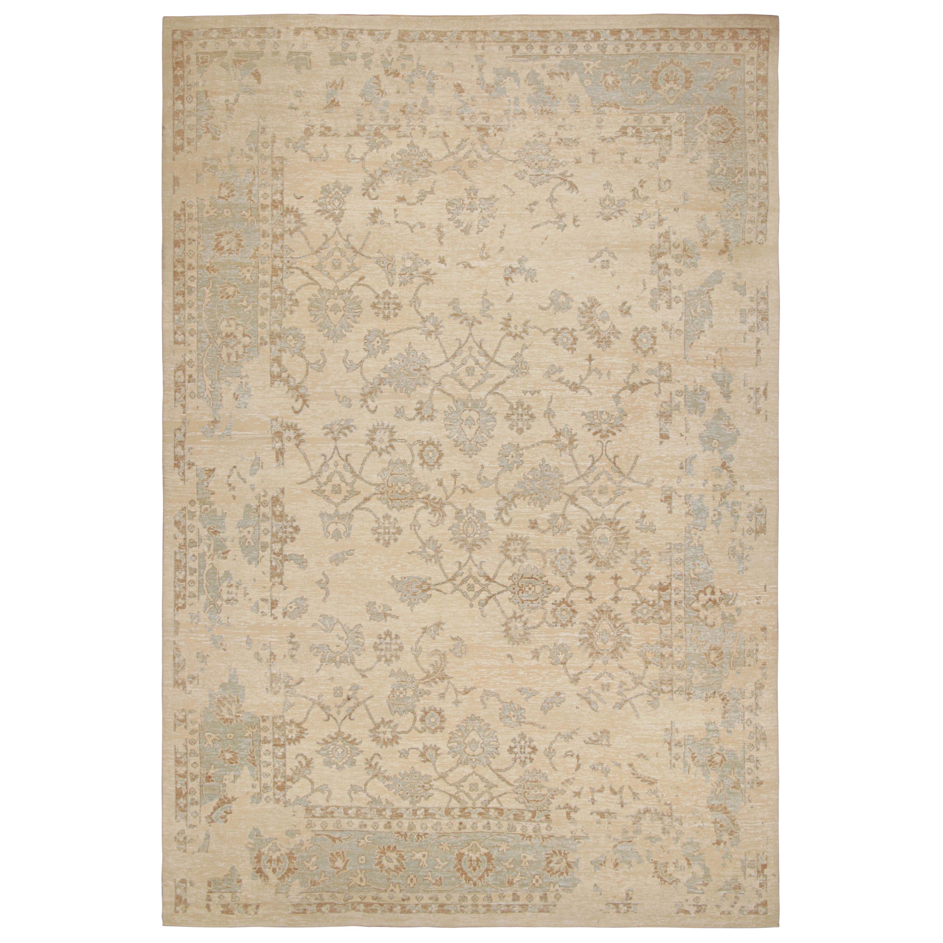 Rug & Kilims übergroßer Teppich im Oushak-Stil in Beige/Braun, mit Blumenmustern