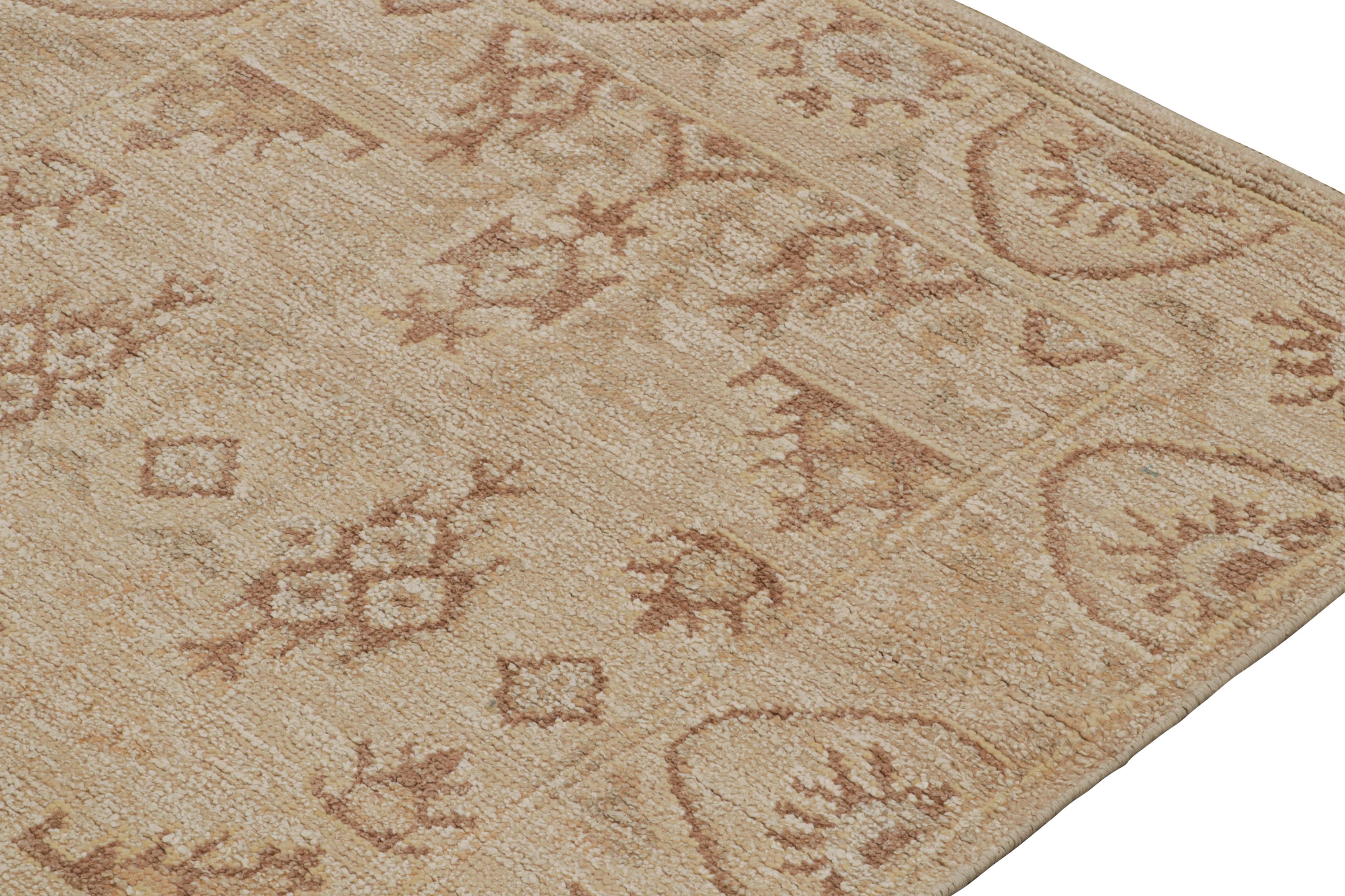 Rug & Kilim’s Oushak Style Rug in Beige-Brown Floral Pattern In New Condition For Sale In Long Island City, NY