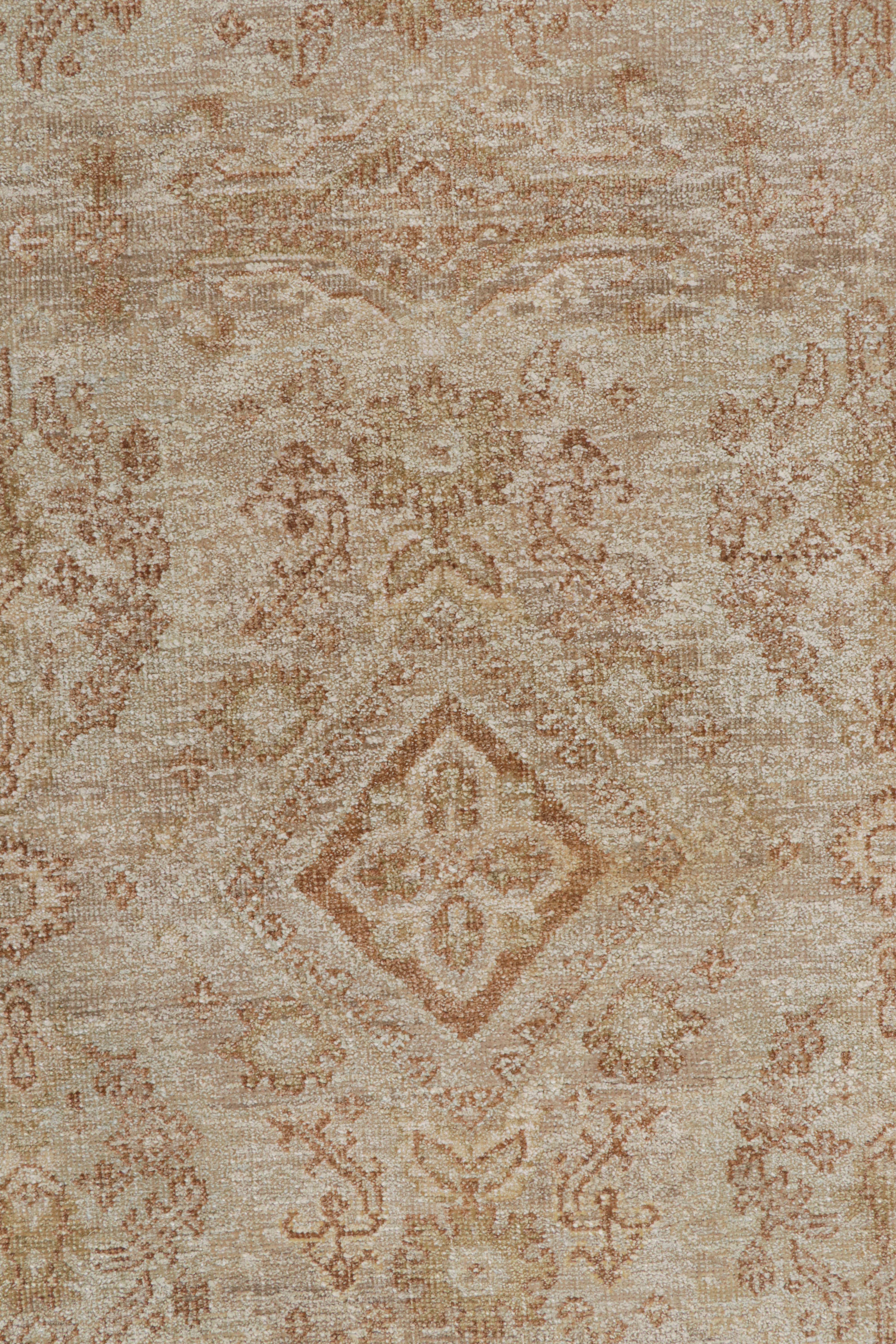 Rug & Kilim’s Oushak Style Rug in Beige-Brown & White Geometric Patterns Siglo XXI y contemporáneo en venta