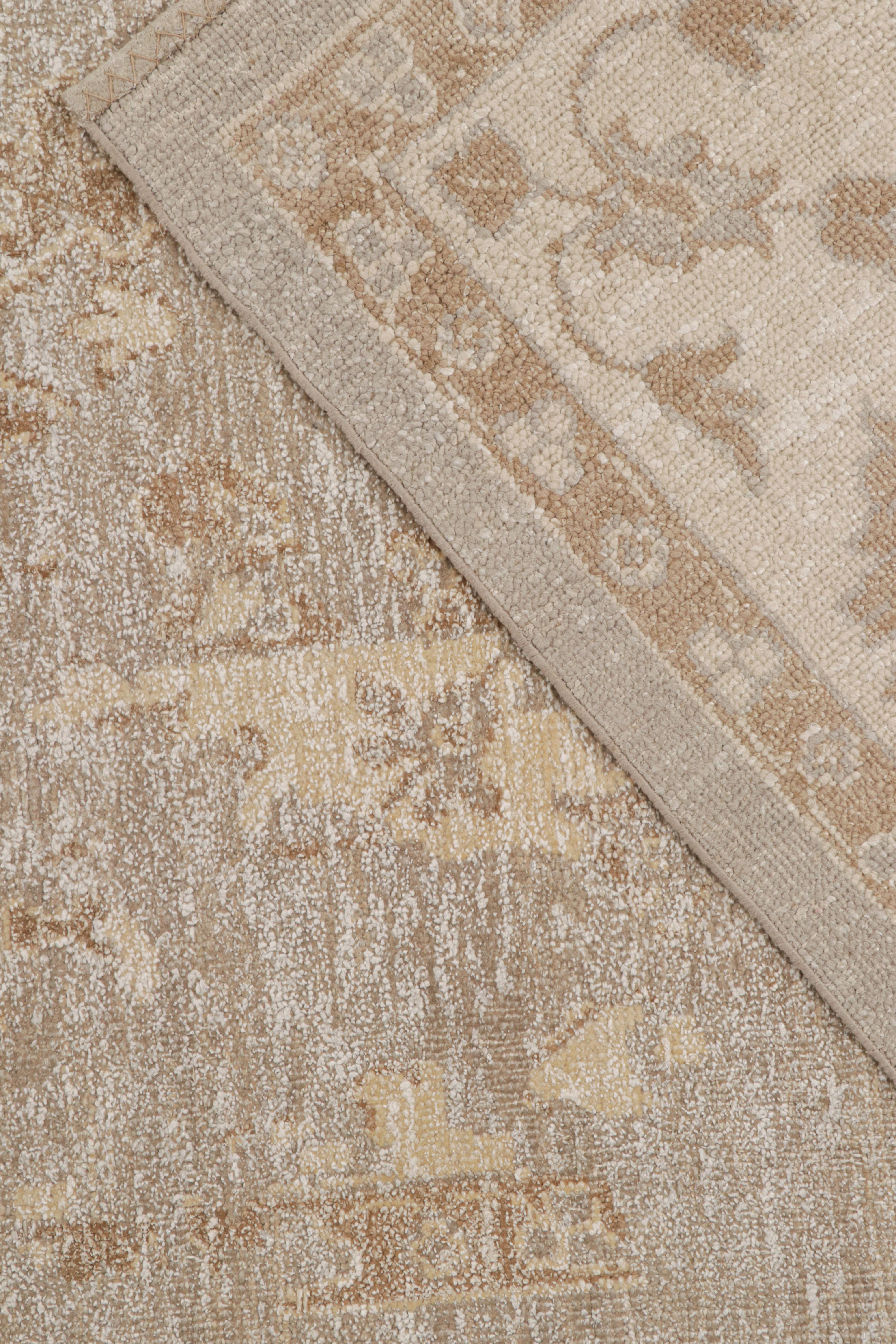 Rug & Kilim's Oushak Style Teppich in Beige-Braun & Weiß Geometrisch gemustert (Wolle) im Angebot