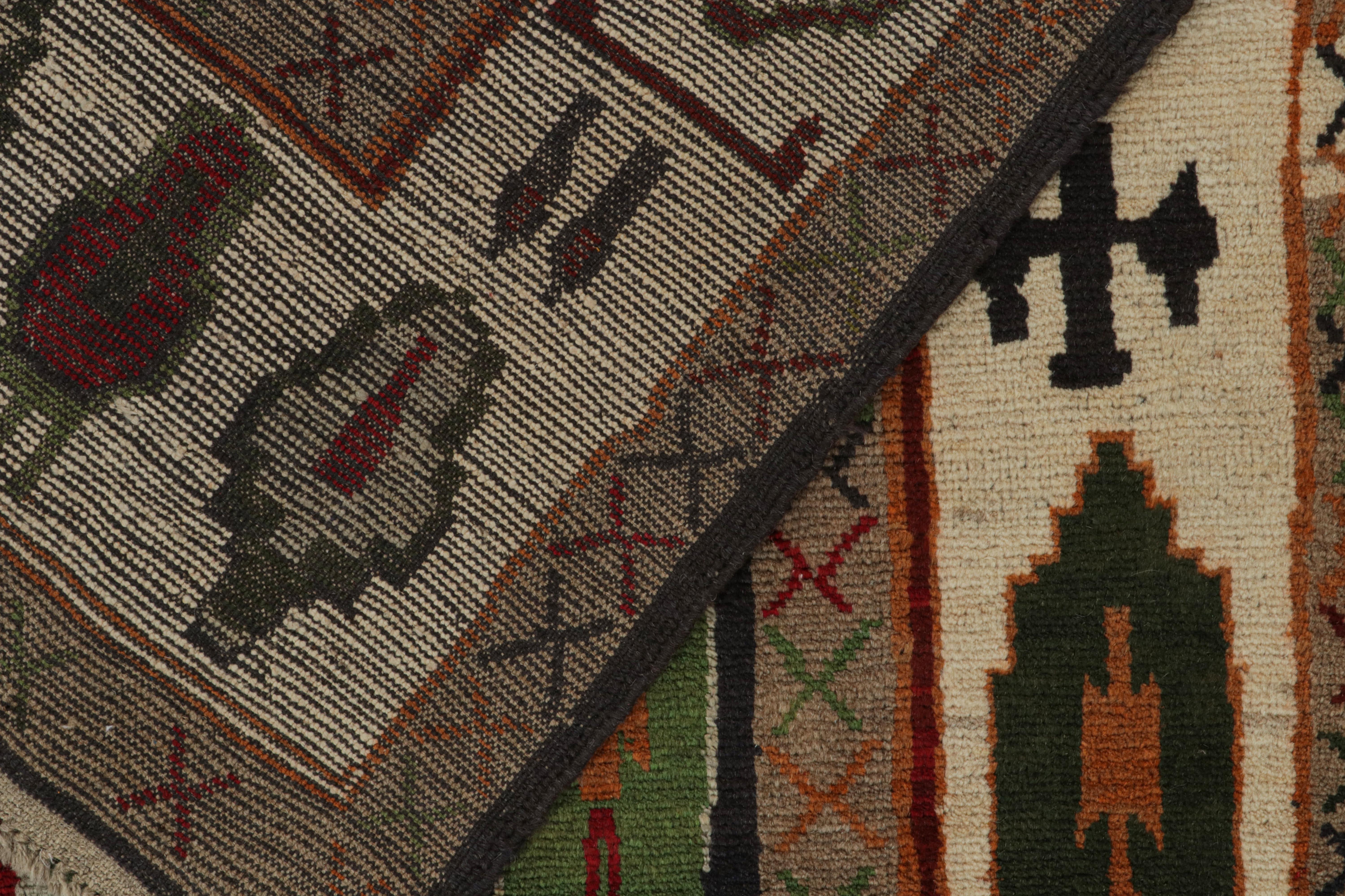 XXI secolo e contemporaneo Tappeto in stile Oushak di Rug & Kilim in nero con motivi geometrici colorati in vendita