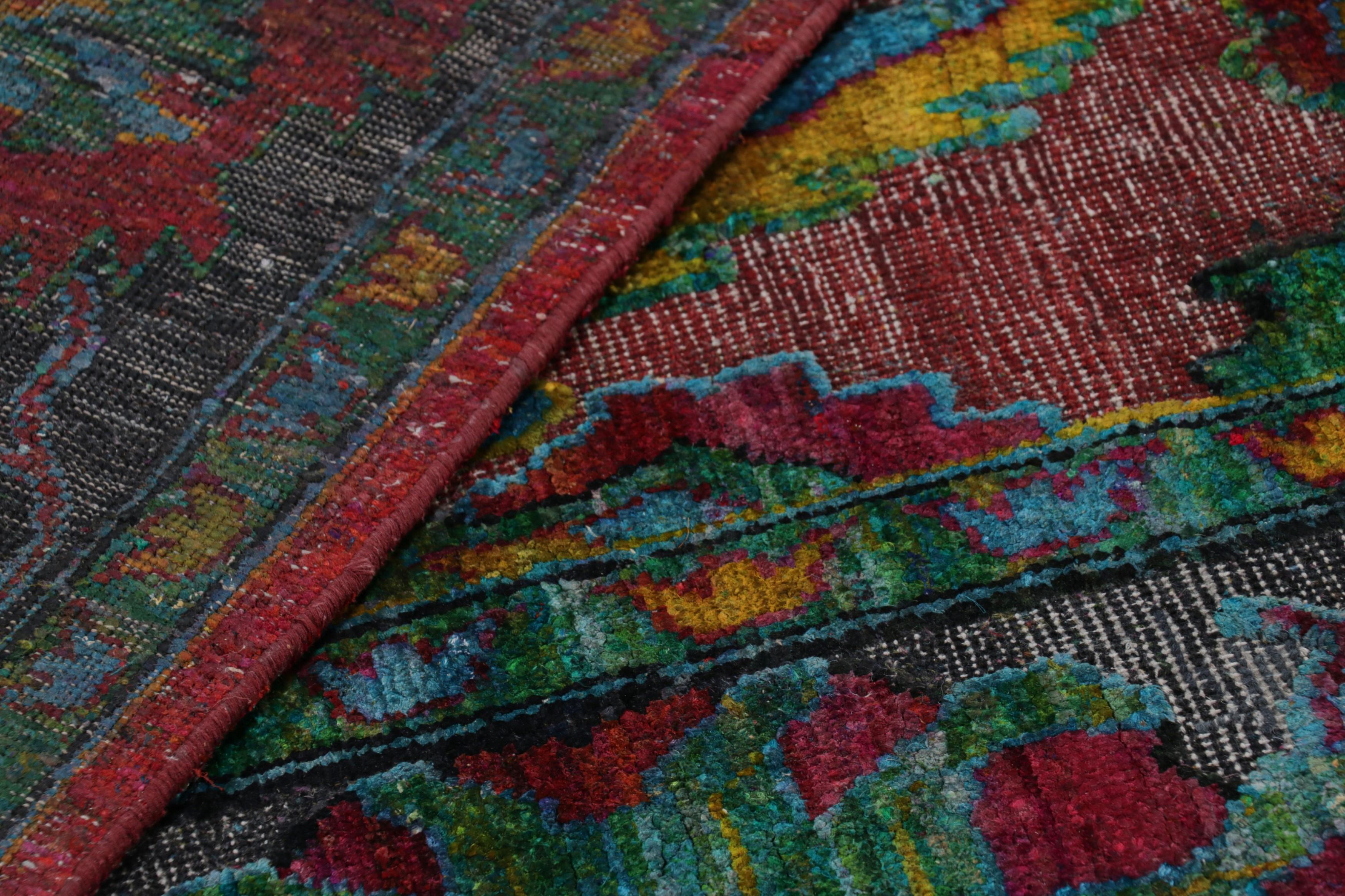 Rug & Kilim: Tappeto in stile Oushak in borgogna e blu con motivi floreali in vendita 1