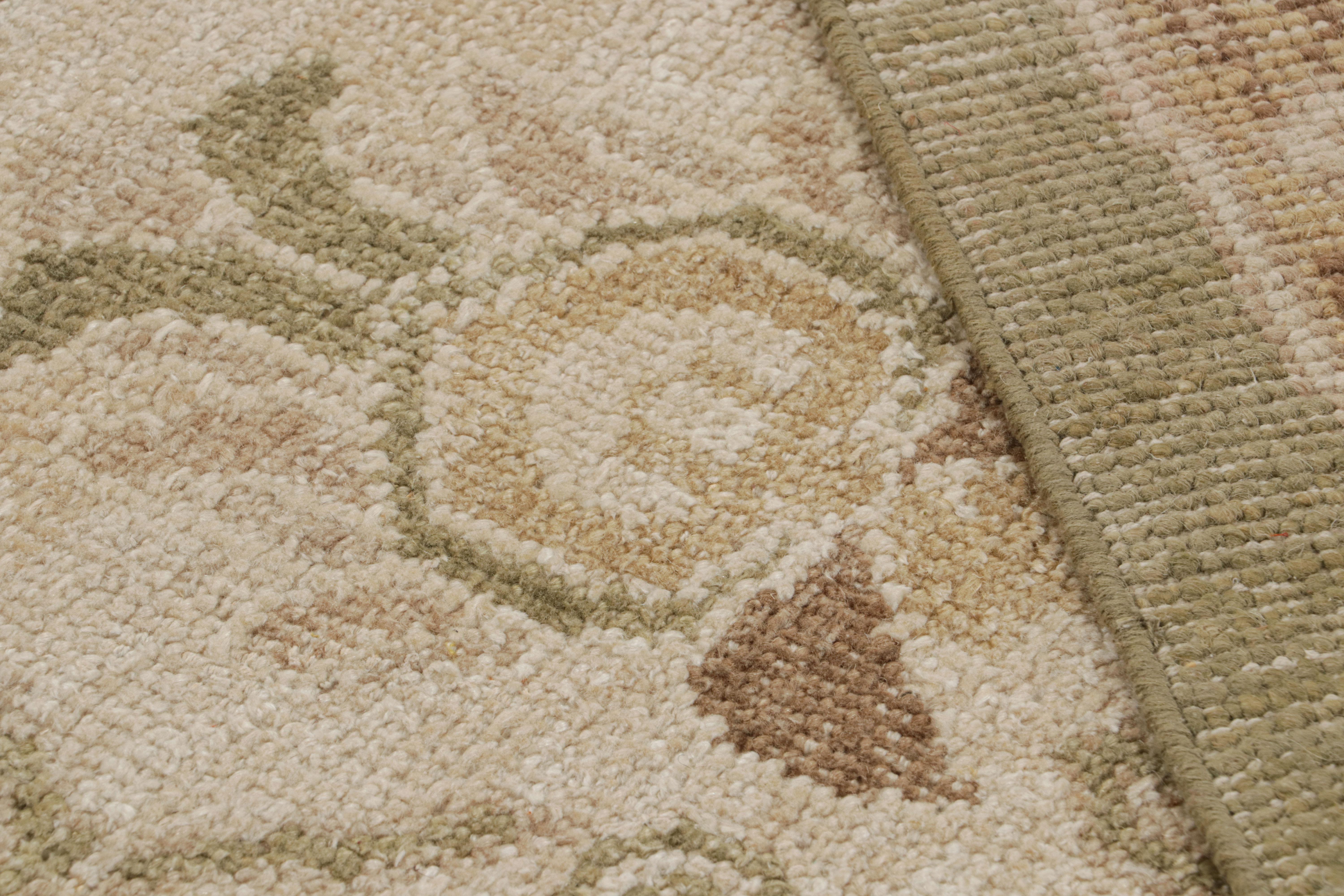 Rug & Kilim’s Oushak Style Rug In Chartreuse Green With Geometric Pattern In New Condition For Sale In Long Island City, NY