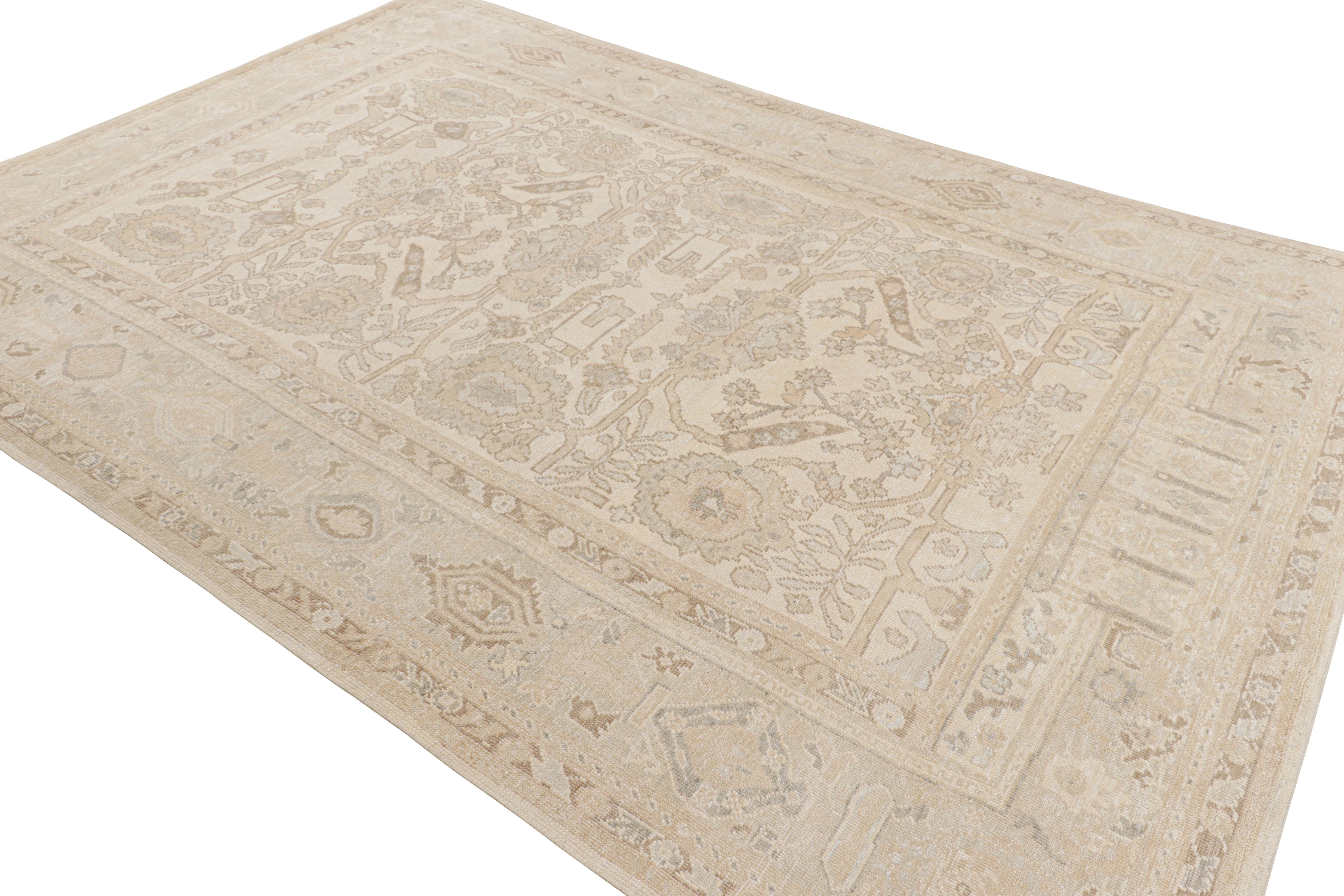 Rug & Kilim’s Oushak Style Rug in Cream, White, Beige Geometric Floral Patterns In New Condition For Sale In Long Island City, NY