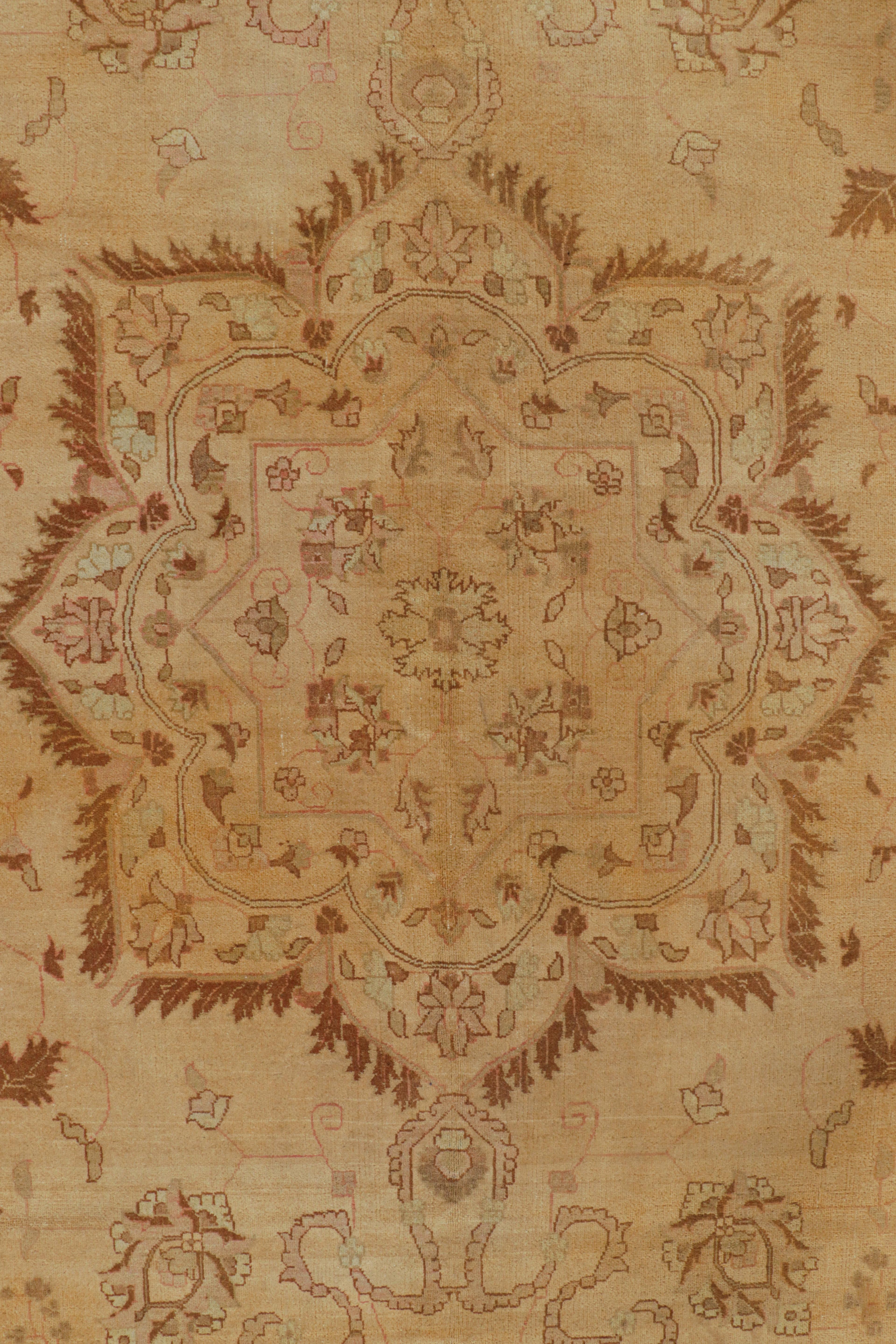 Rug & Kilim’s Oushak Style Rug in Gold and Brown with Floral Medallion In New Condition For Sale In Long Island City, NY