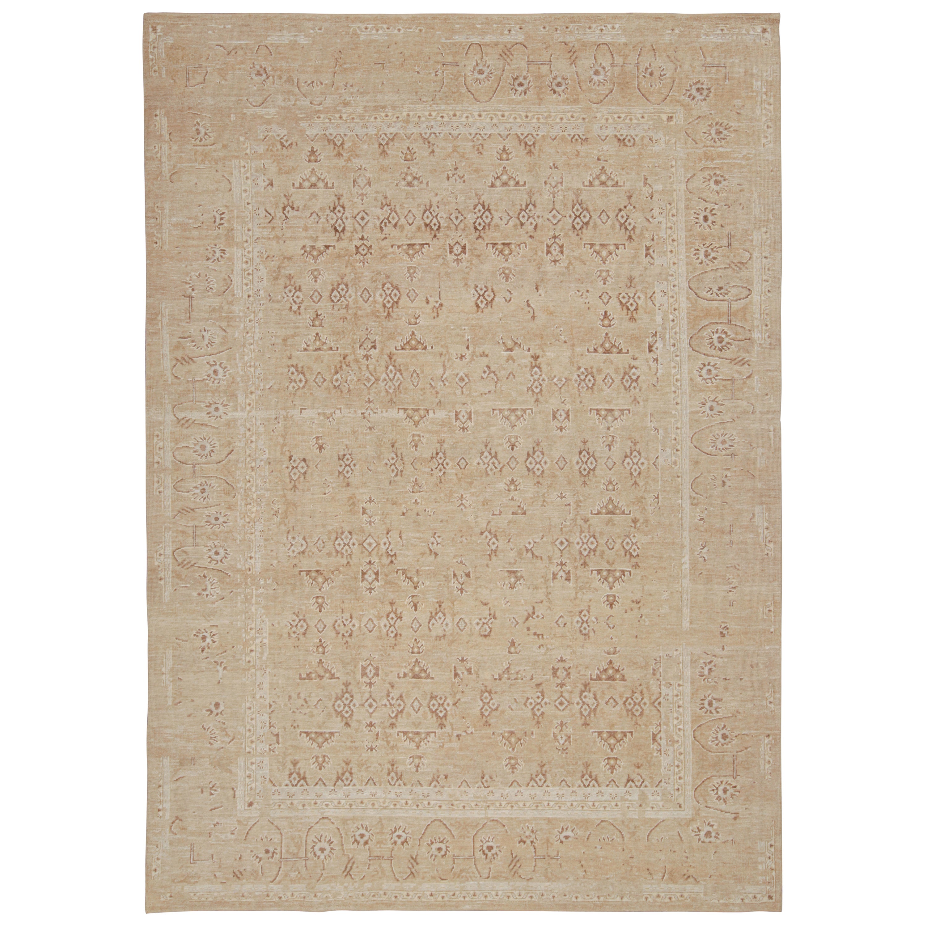 Rug & Kilim - Tappeto in stile Oushak con motivi floreali grigi e beige