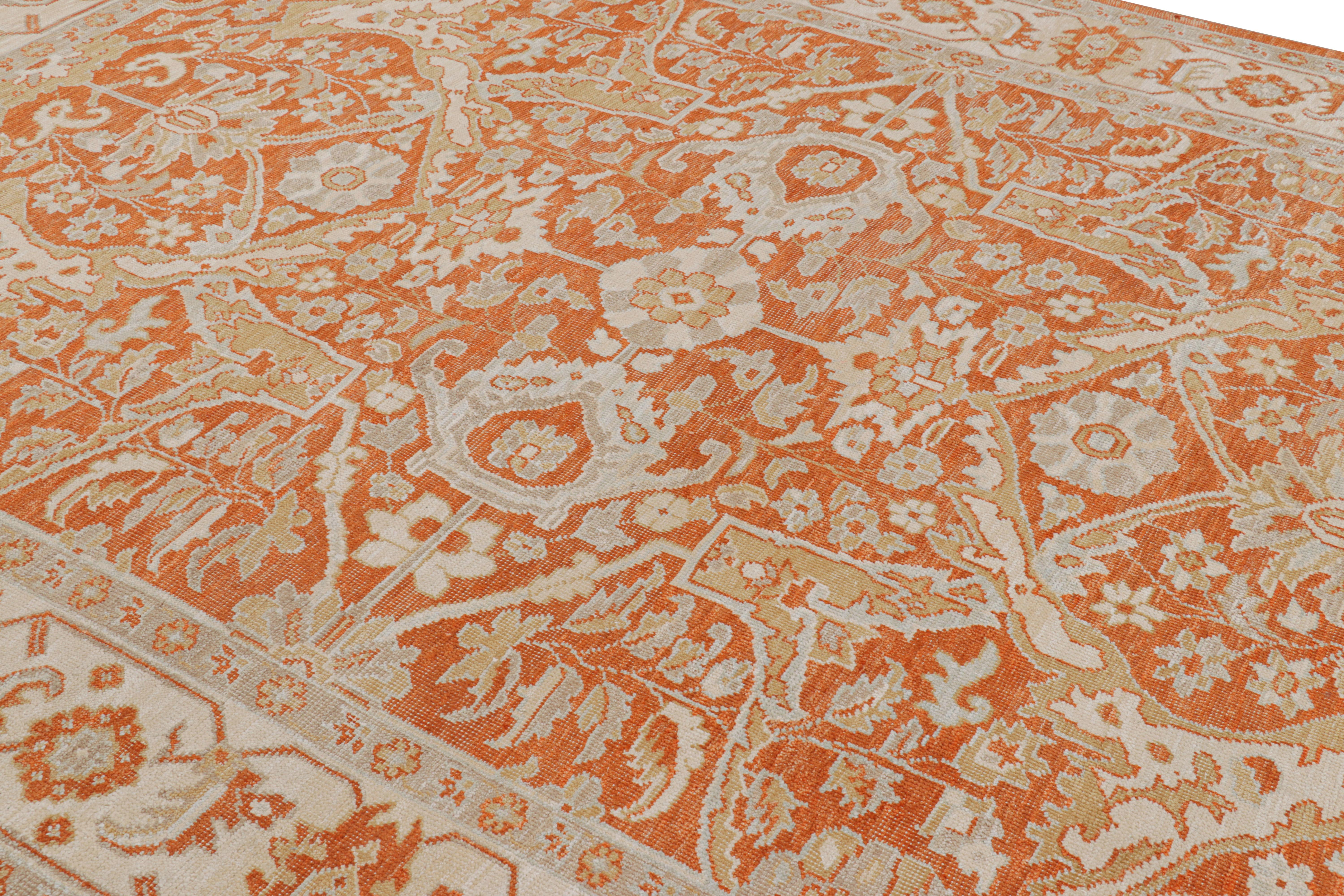 Annodato a mano in lana e seta, questo tappeto 9x12 è un'audace rivisitazione dei tappeti Oushak in una delle nuove collezioni Modern Classics più eleganti di Rug & Kilim. 

Sul design: 

Un'idea fondamentale che il nostro Principals Jahanshah