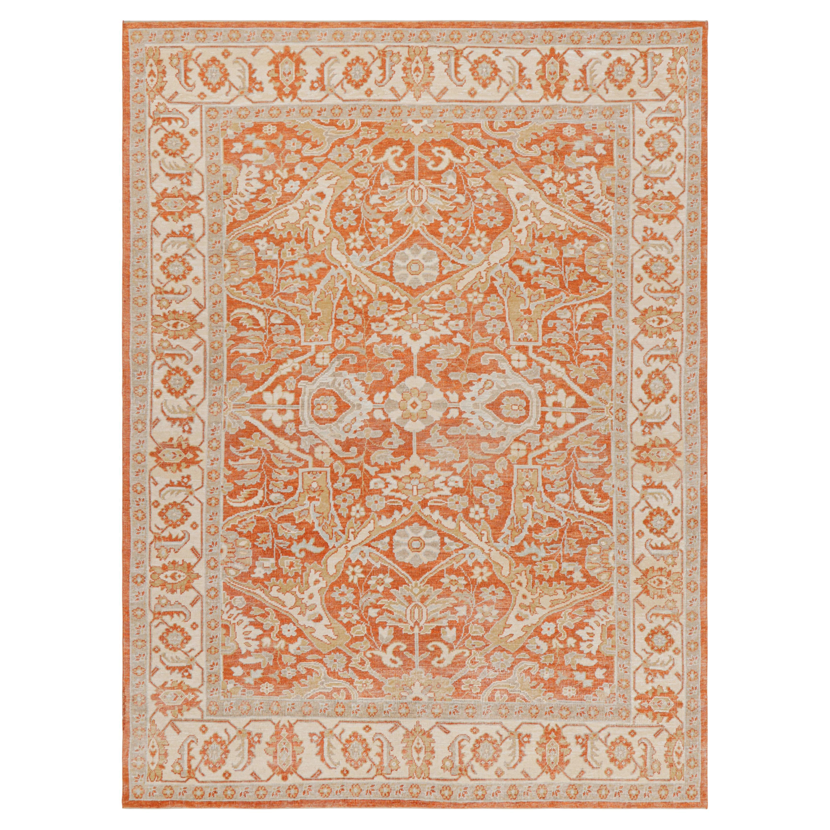 Oushak-Teppich von Rug
Kilim in Orange mit Blumenmustern in Beige und Gold