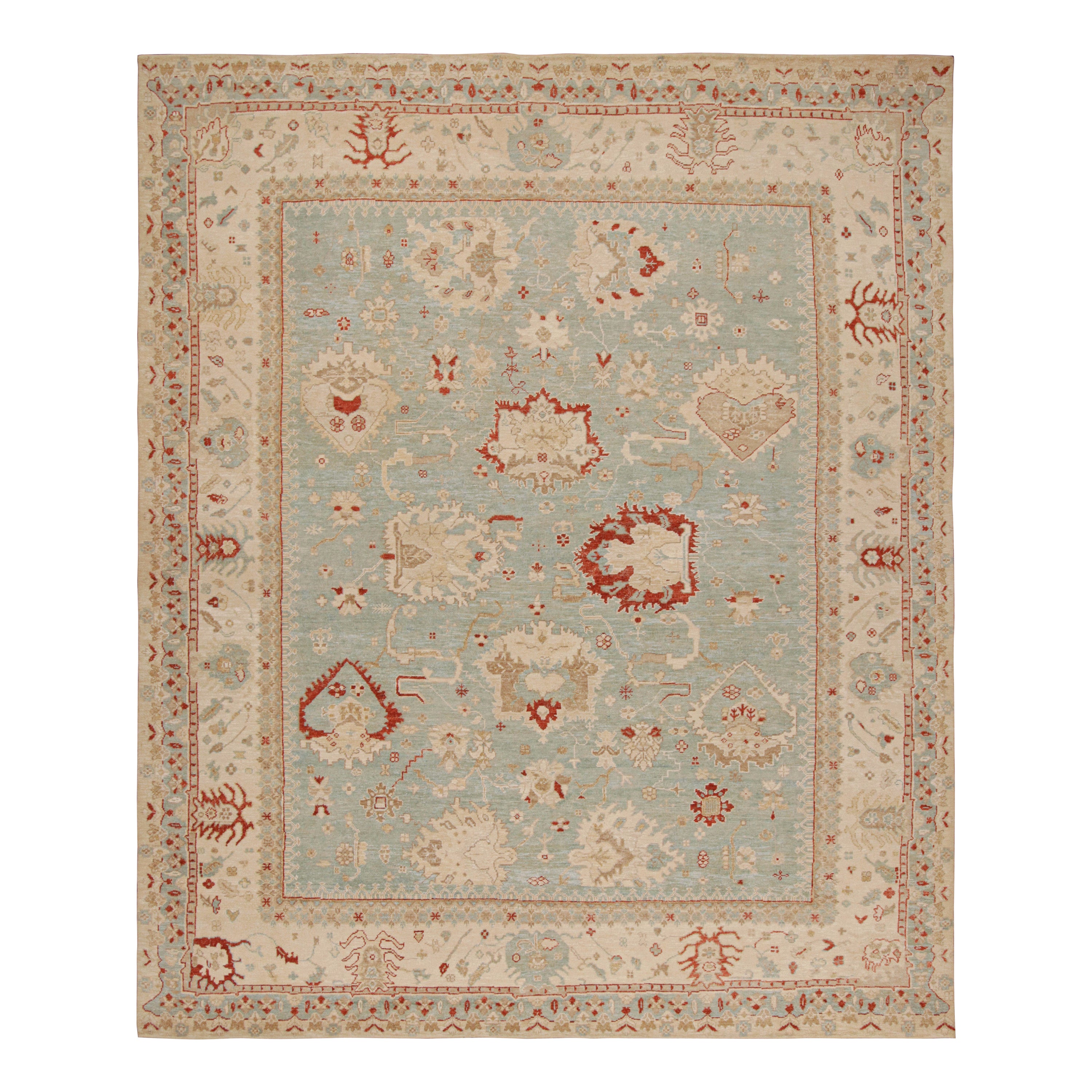 Rug & Kilim's Oushak Style Rug in Sky Blue With All Over Floral Patterns (tapis de style Oushak en bleu ciel avec motifs floraux)