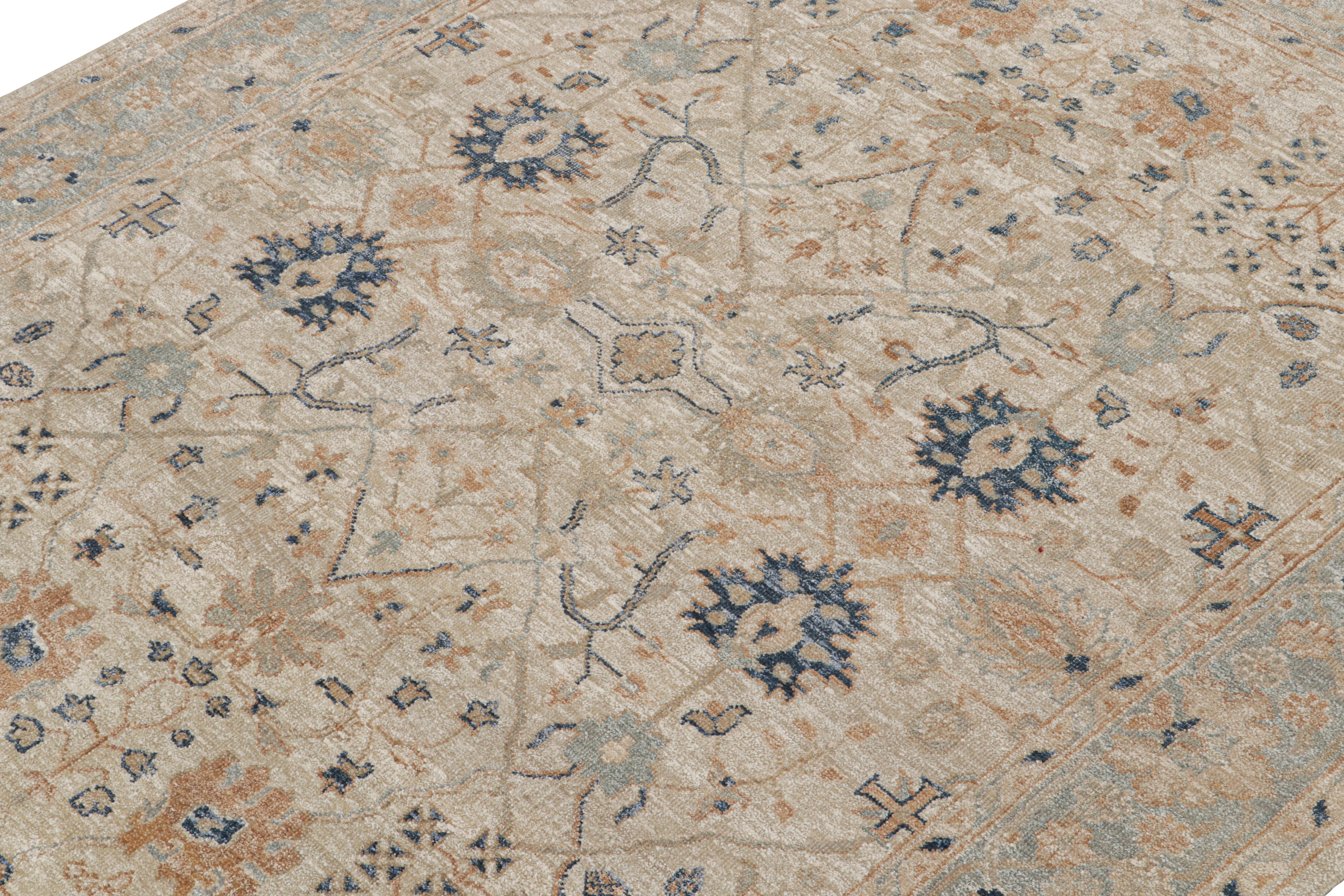 Rug & Kilim's Oushak Style Teppich mit Blumenmustern in Beige, Rost und Marineblau (Handgeknüpft) im Angebot