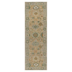 Rug & Kilim - Tappeto Runner in stile Oushak con motivi floreali beige-marrone e verde