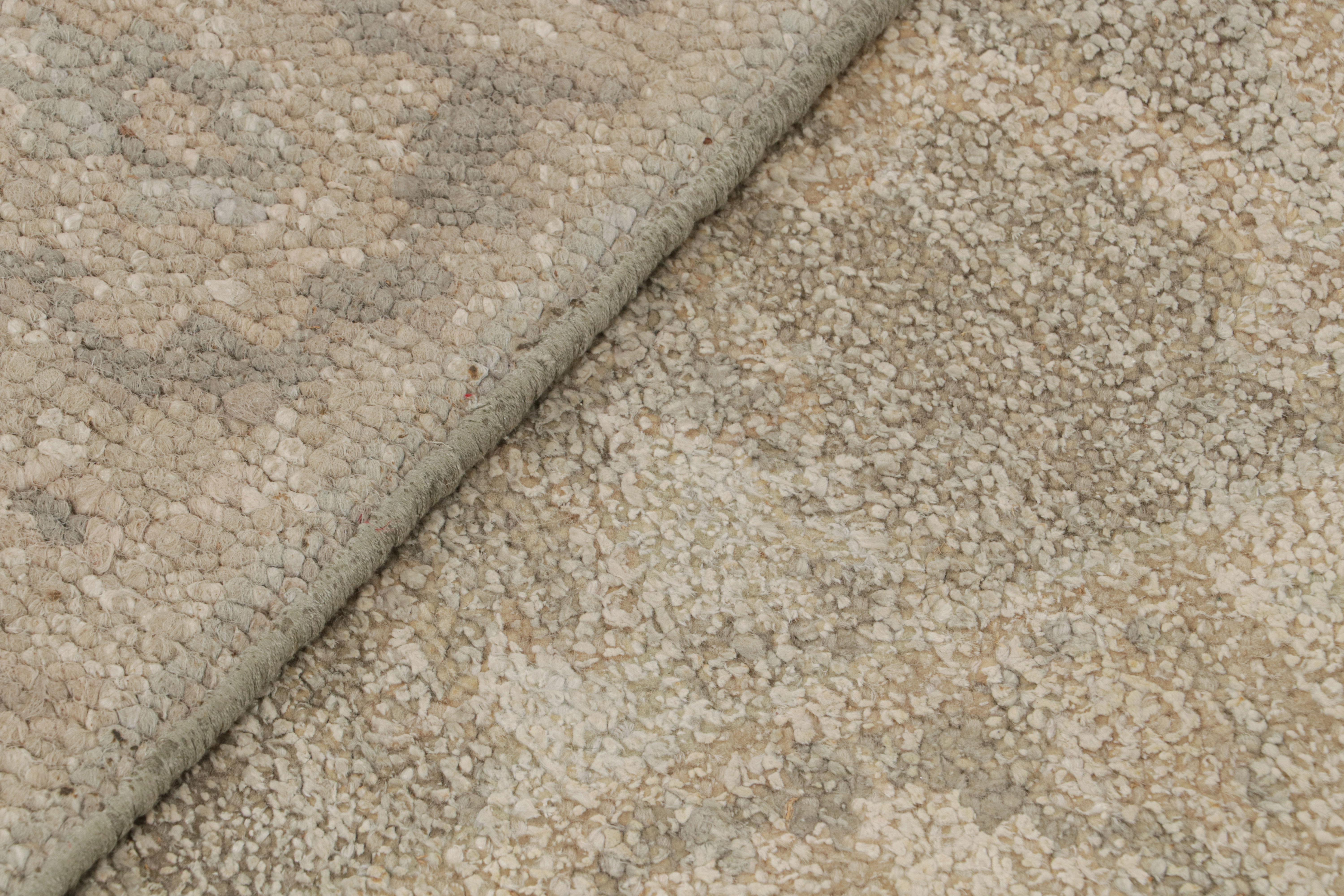 XXI secolo e contemporaneo Rug & Kilim - Tappeto Runner in stile Oushak in beige/marrone, con motivi floreali in vendita