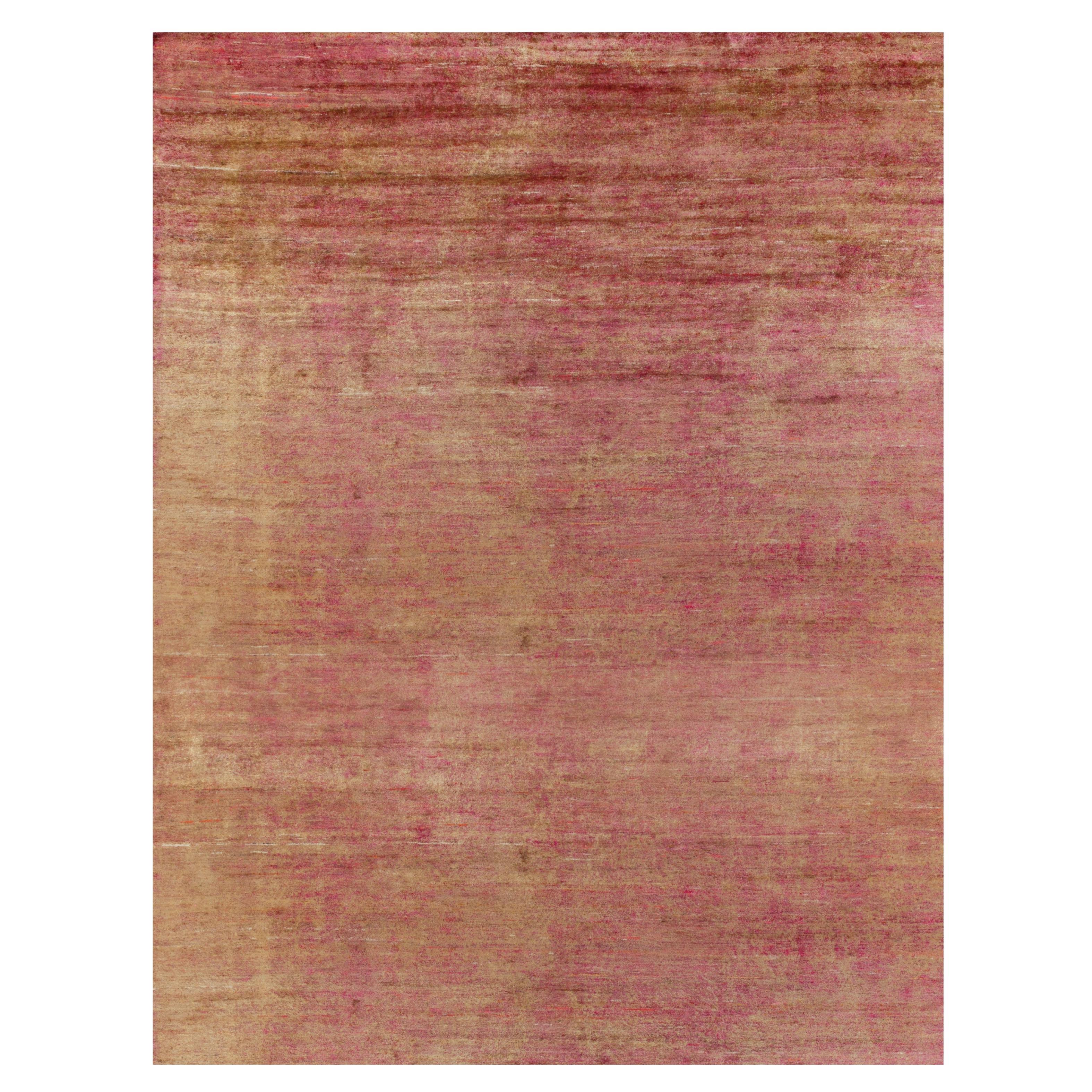 Rug & Kilim’s Oversized Contemporary Rug in Red and Gold Striations