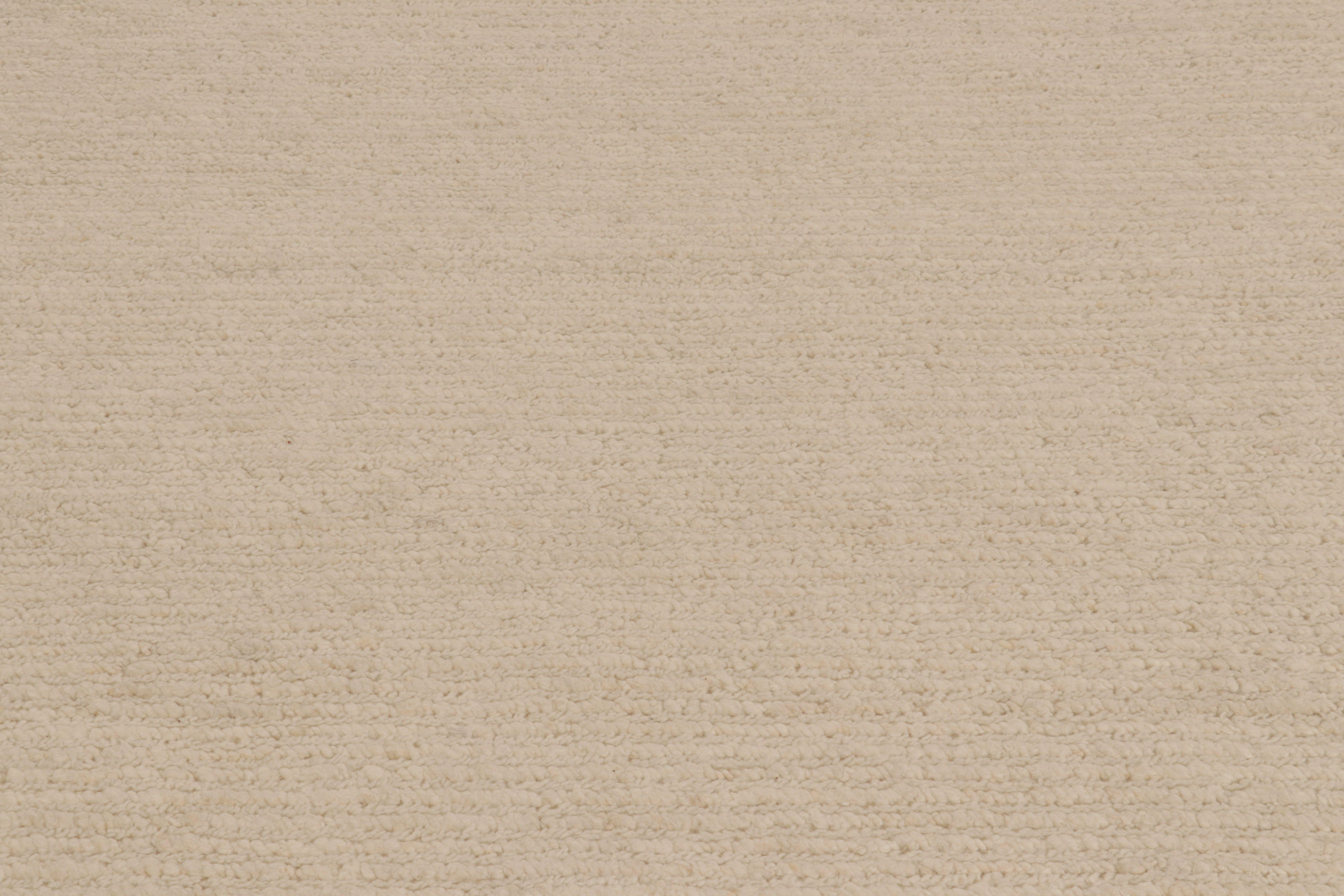 Moderno Rug & Kilim è un tappeto contemporaneo oversize dai toni beige e crema. in vendita