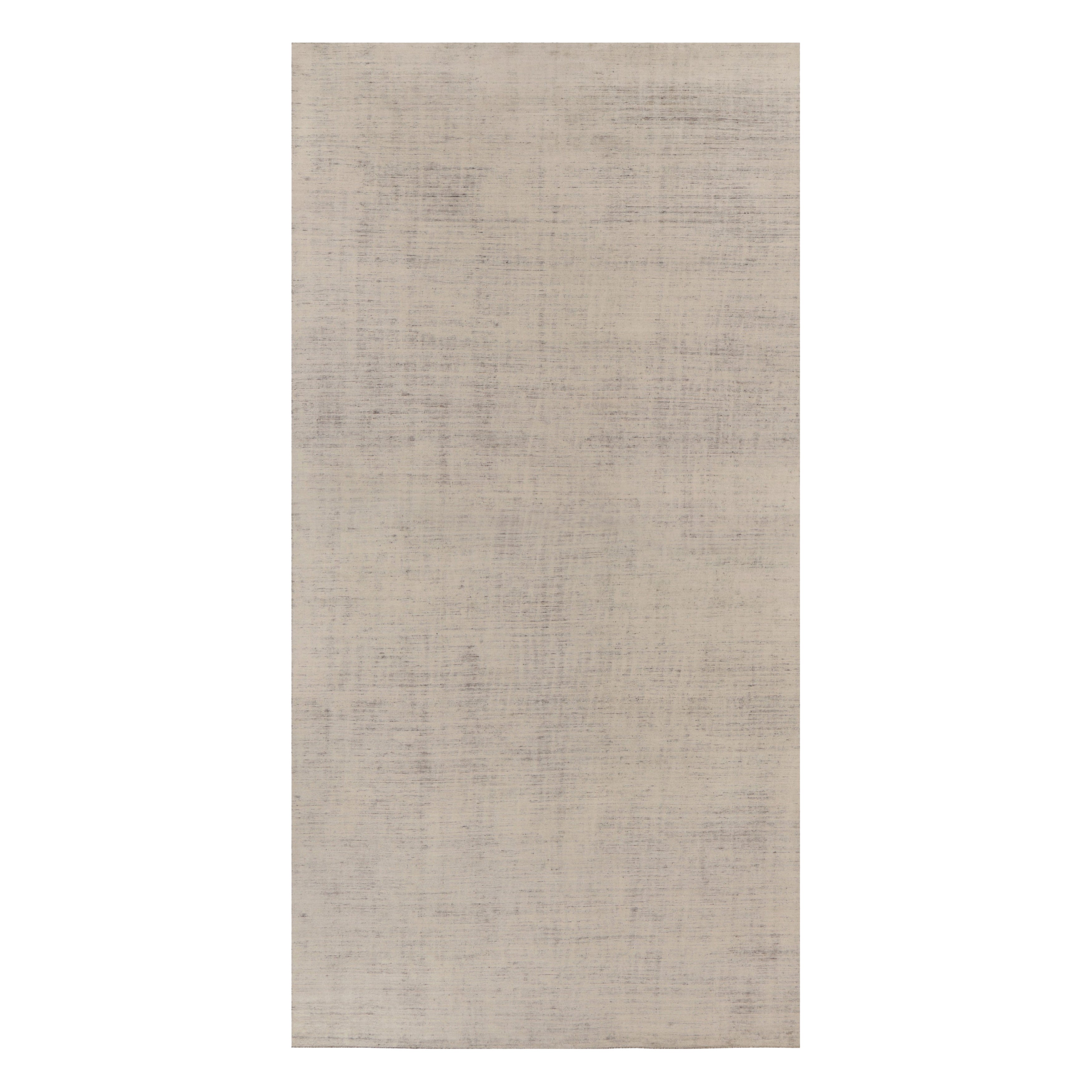 Rug 
Kilim
s übergroßer, texturierter Teppich in Beige-Braun-Tönen