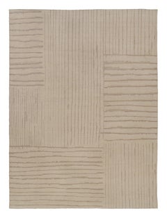 Rug
Kilim è un tappeto contemporaneo oversize dai toni beige-marroni.