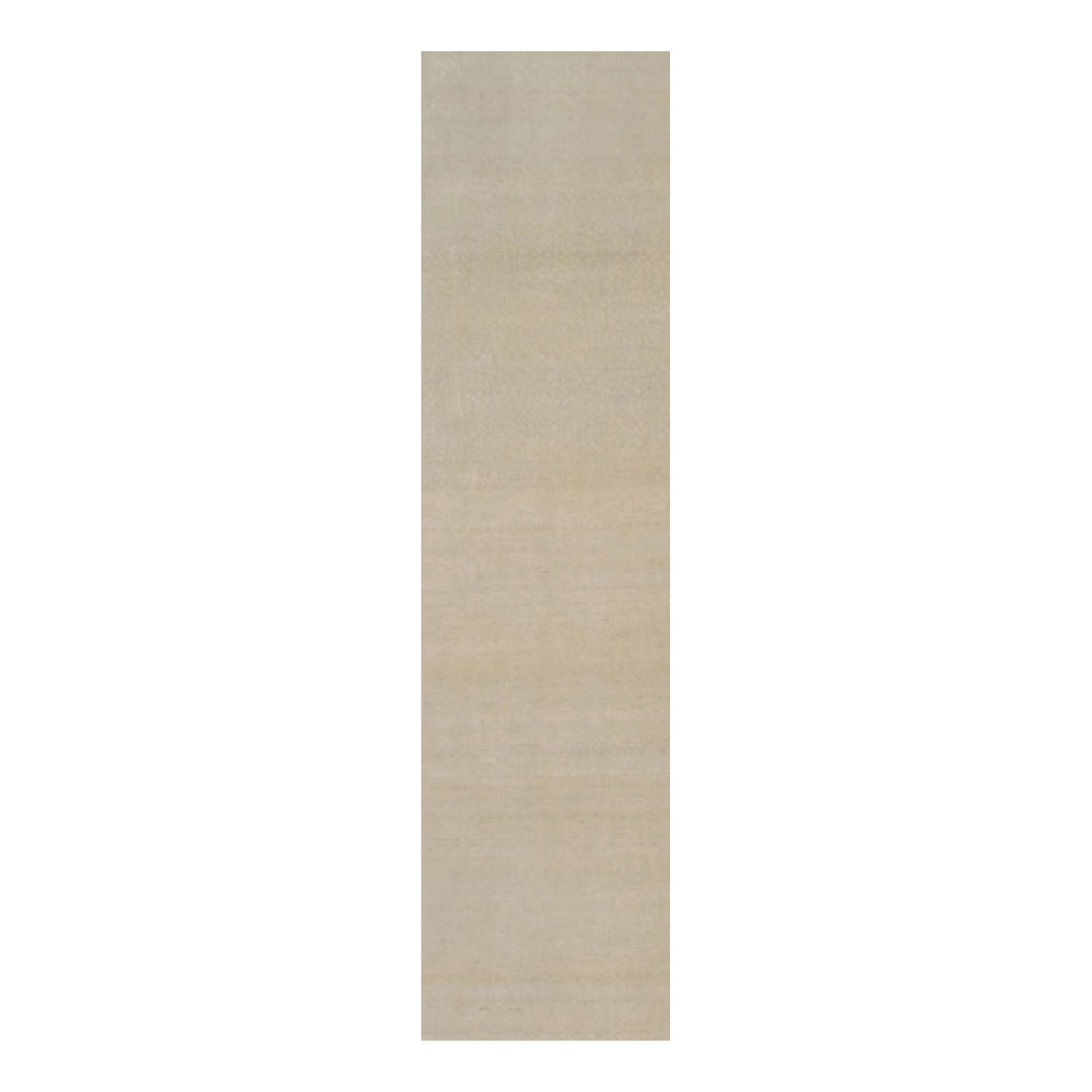 Rug & Kilim's Oversized Contemporary Textural Solid Rug in Beige Tones (Tapis massif contemporain surdimensionné dans les tons beiges)