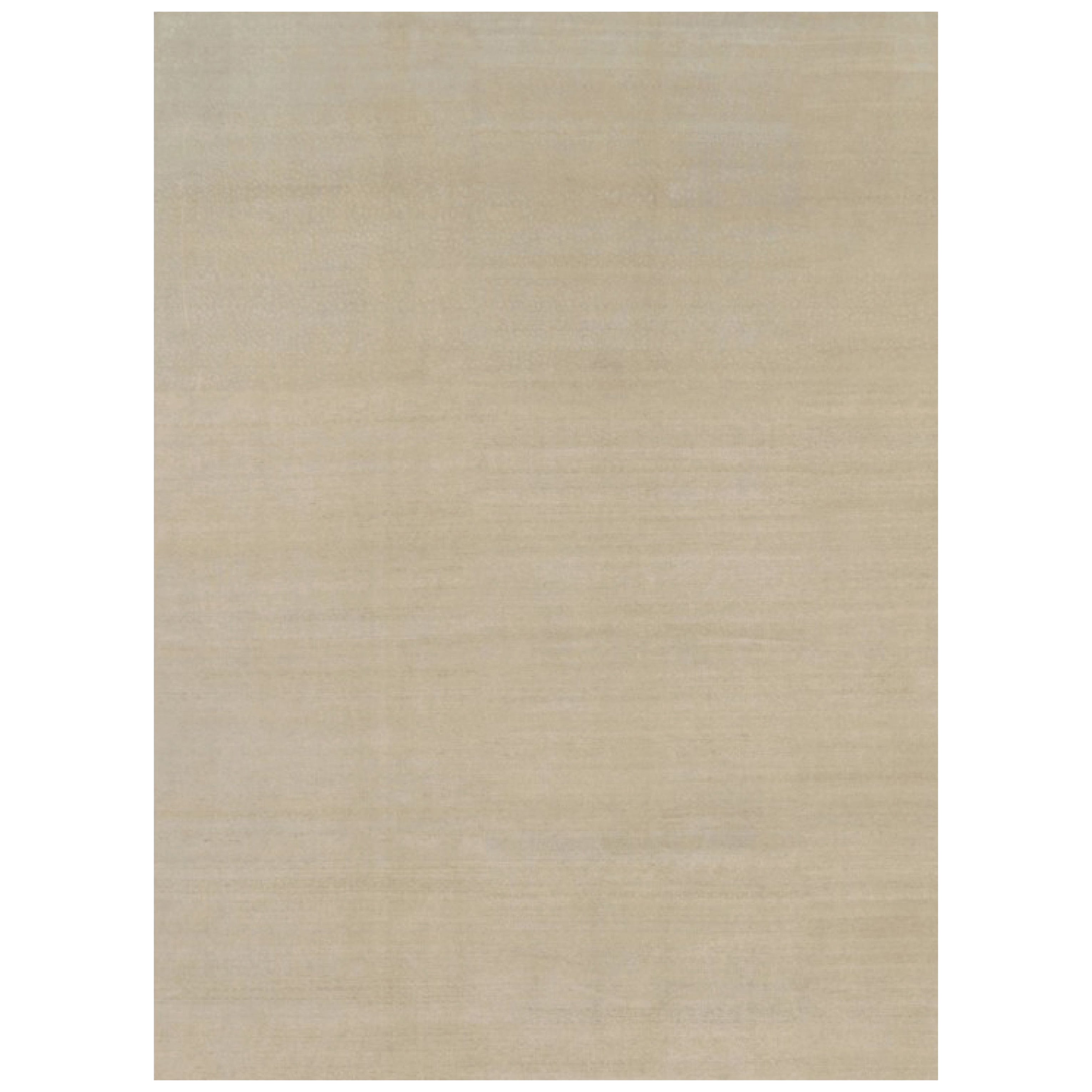 Rug & Kilim's Oversized Contemporary Textural Solid Rug in Beige Tones (Tapis massif contemporain surdimensionné dans les tons beiges)