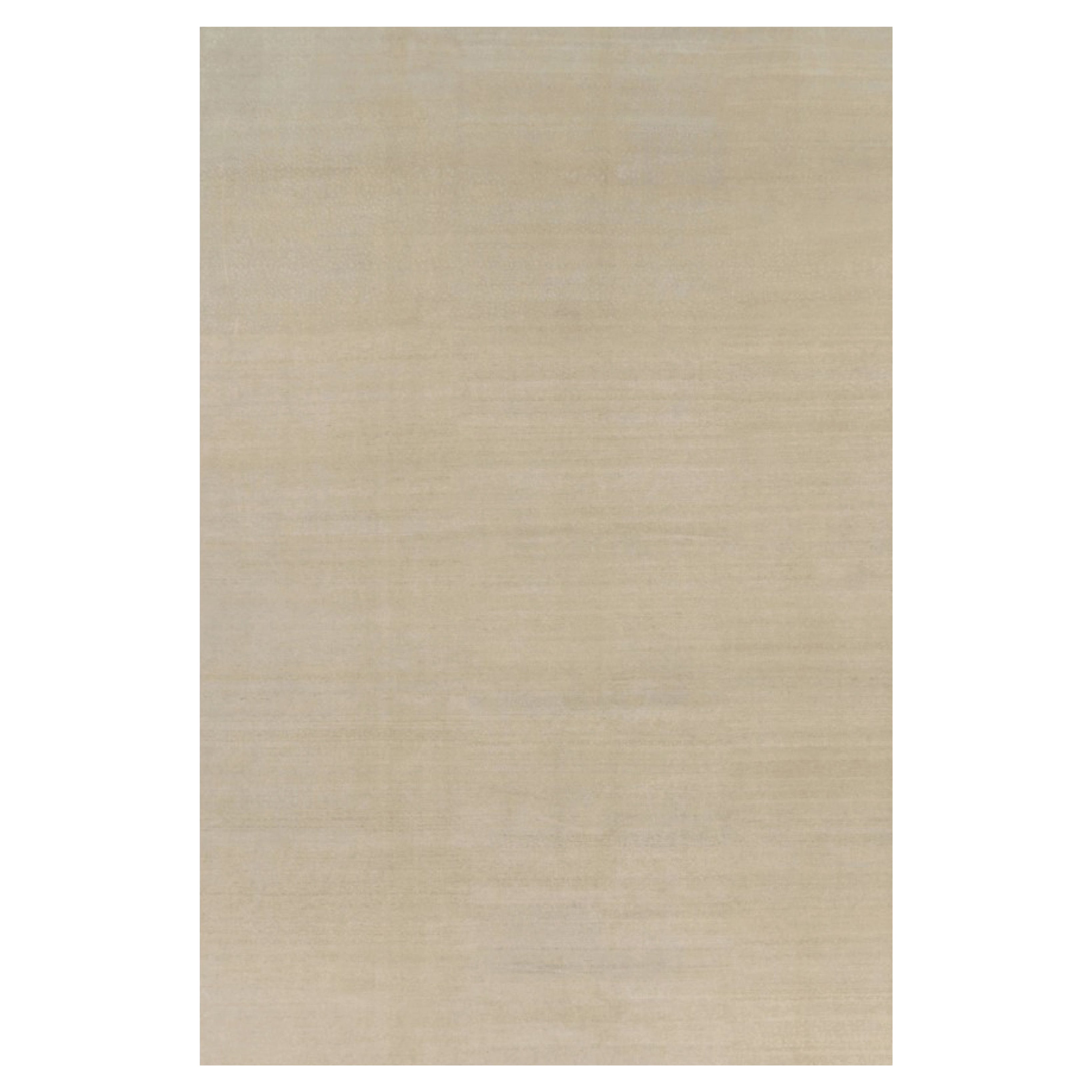 Rug & Kilim's Oversized Contemporary Textural Solid Rug in Beige Tones (Tapis massif contemporain surdimensionné dans les tons beiges)