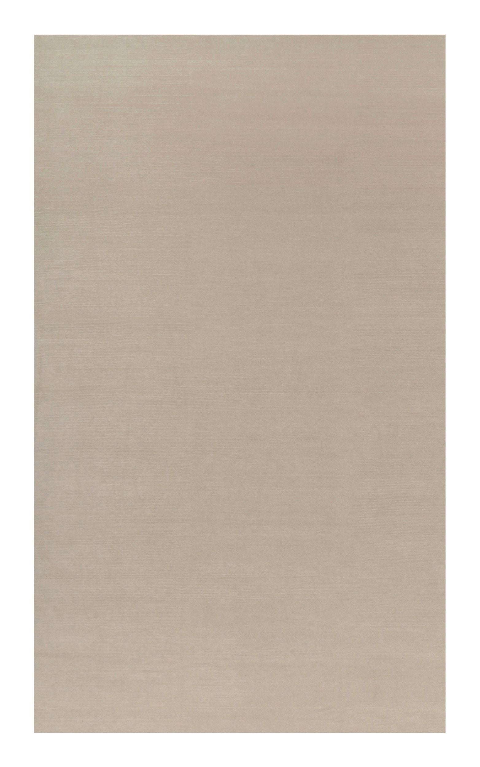 Rug & Kilim's Oversized Contemporary Textural Solid Rug in Cream and White Tones (Tapis texturé contemporain surdimensionné dans les tons crème et blanc)