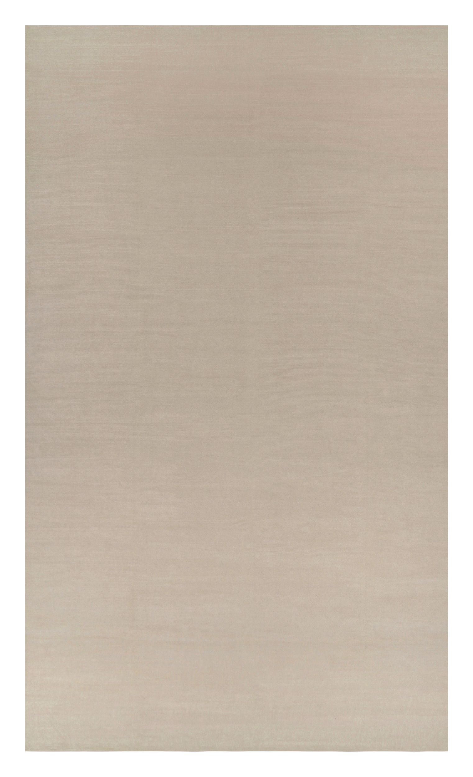 Rug & Kilim’s Oversized Contemporary Textural Solid Rug in Cream and White Tones